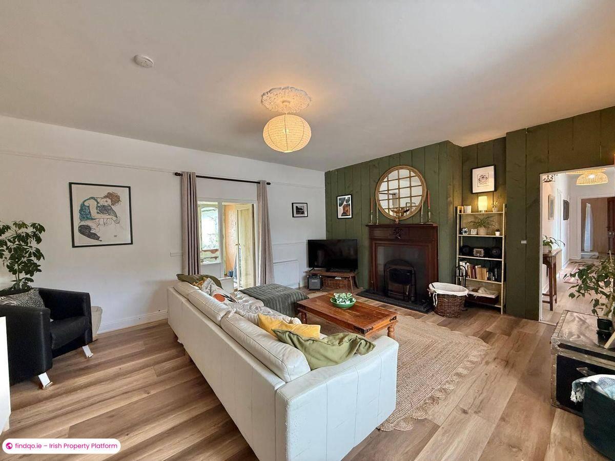 Detached house for Sale in Ballindud, Waterford, X91 P2W2