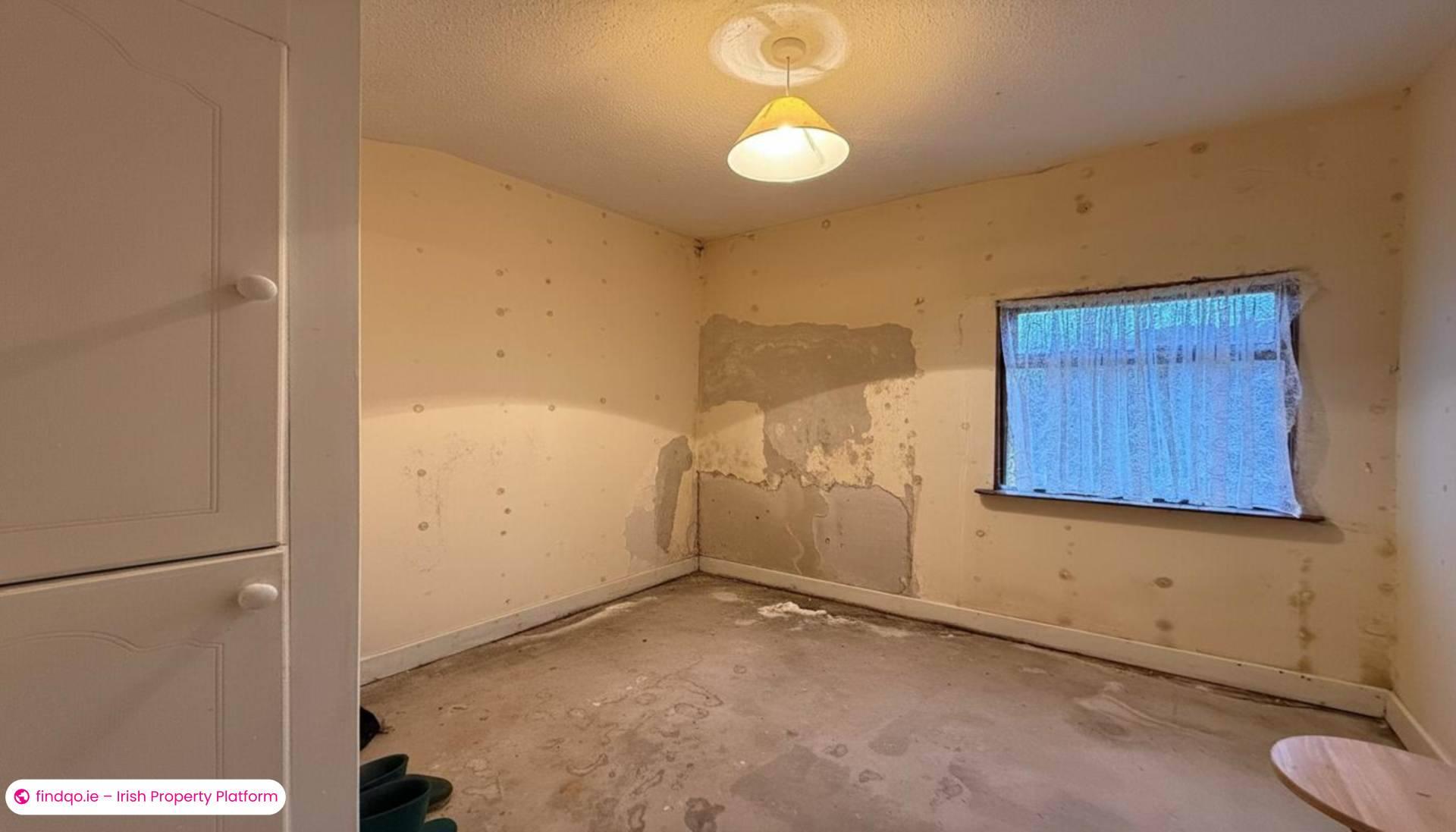 Detached house for Sale in Burtonport, Donegal