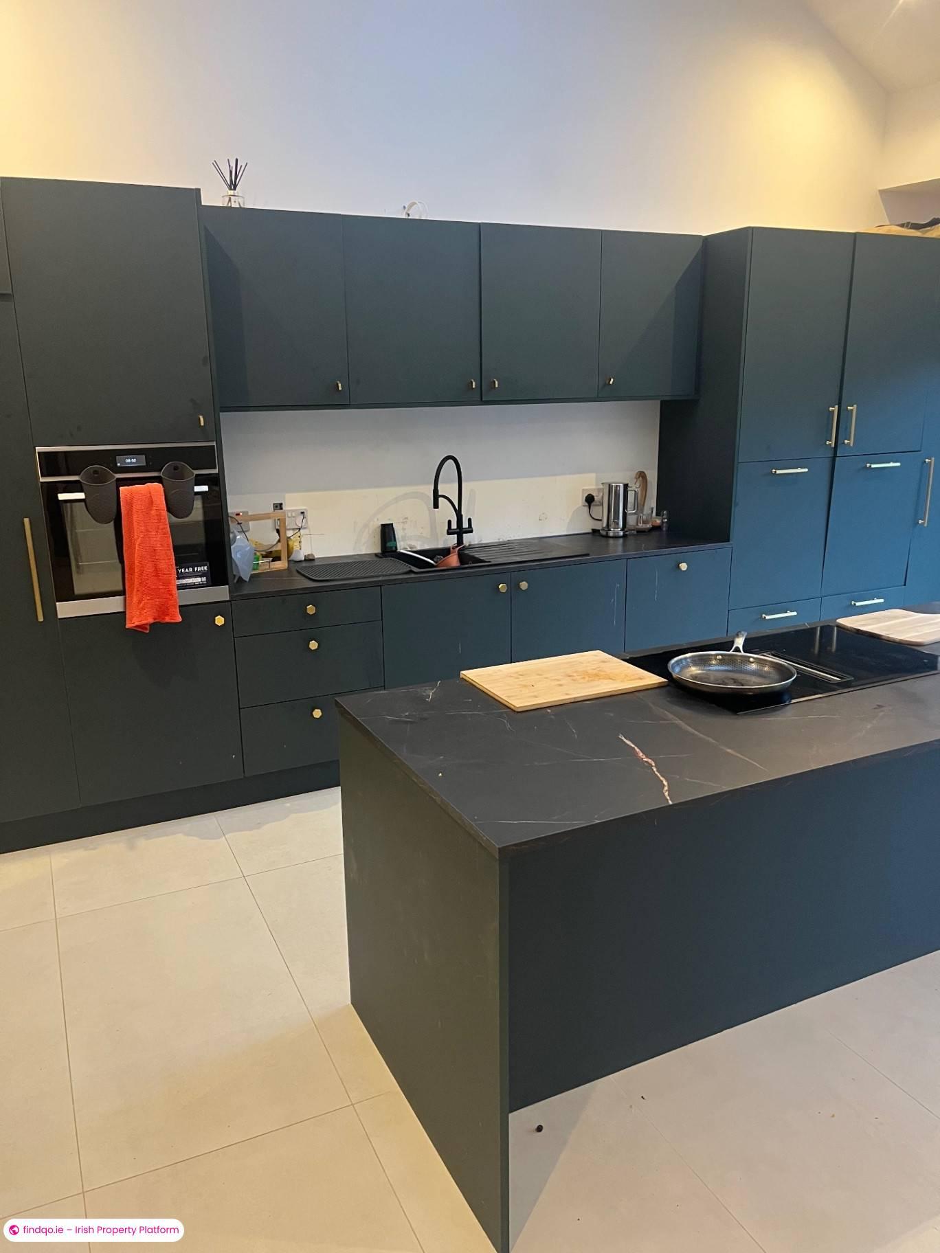 2 Bedroom House for Sharing in Blackrock, Dublin (County)