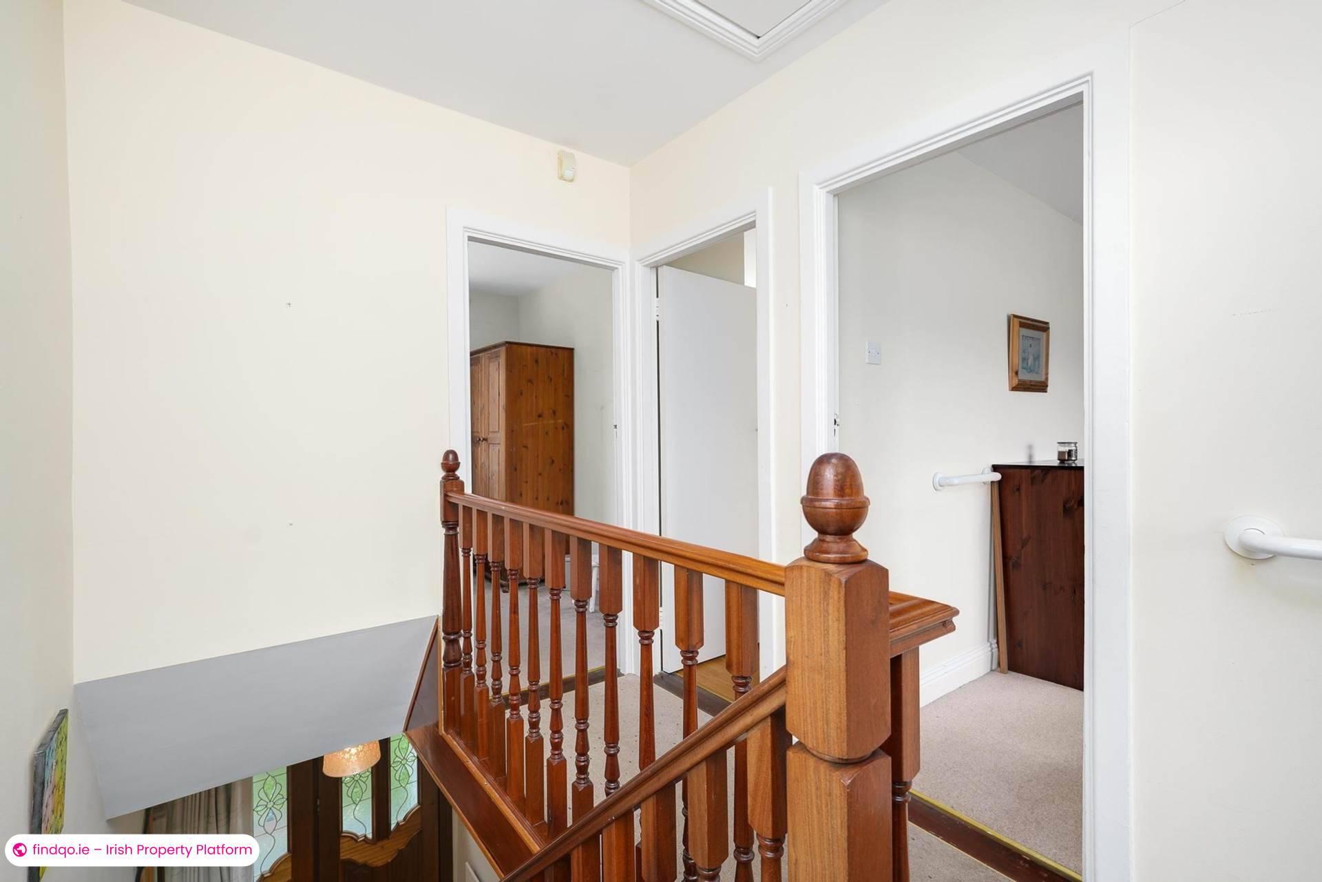Semi-detached house for Sale in Dundrum, Down