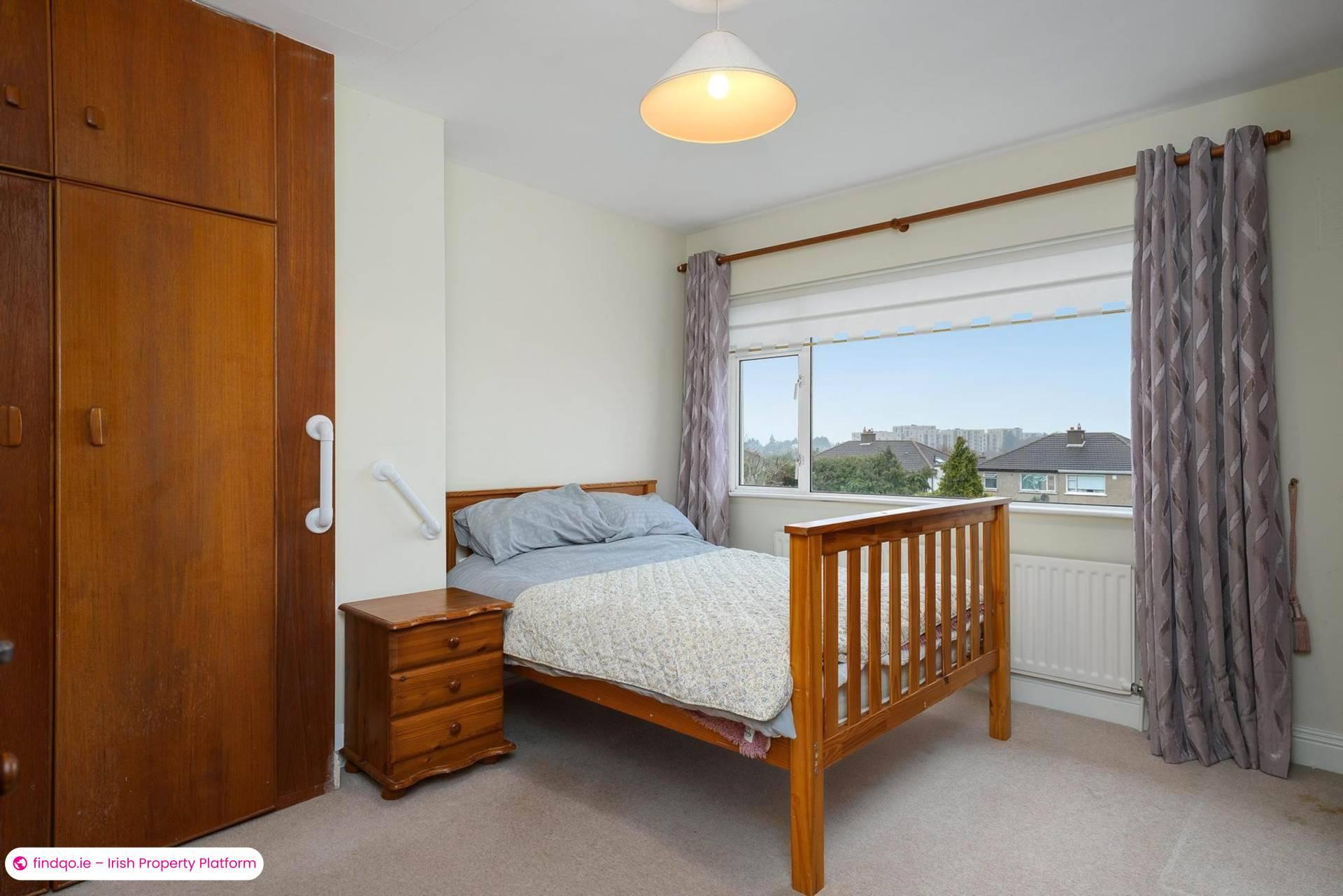 Semi-detached house for Sale in Dundrum, Down