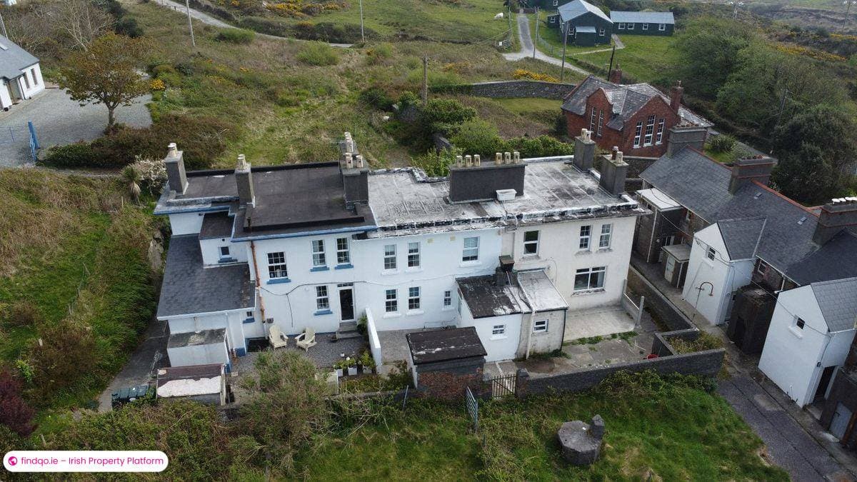 Terraced house for Sale in Beara, Cork