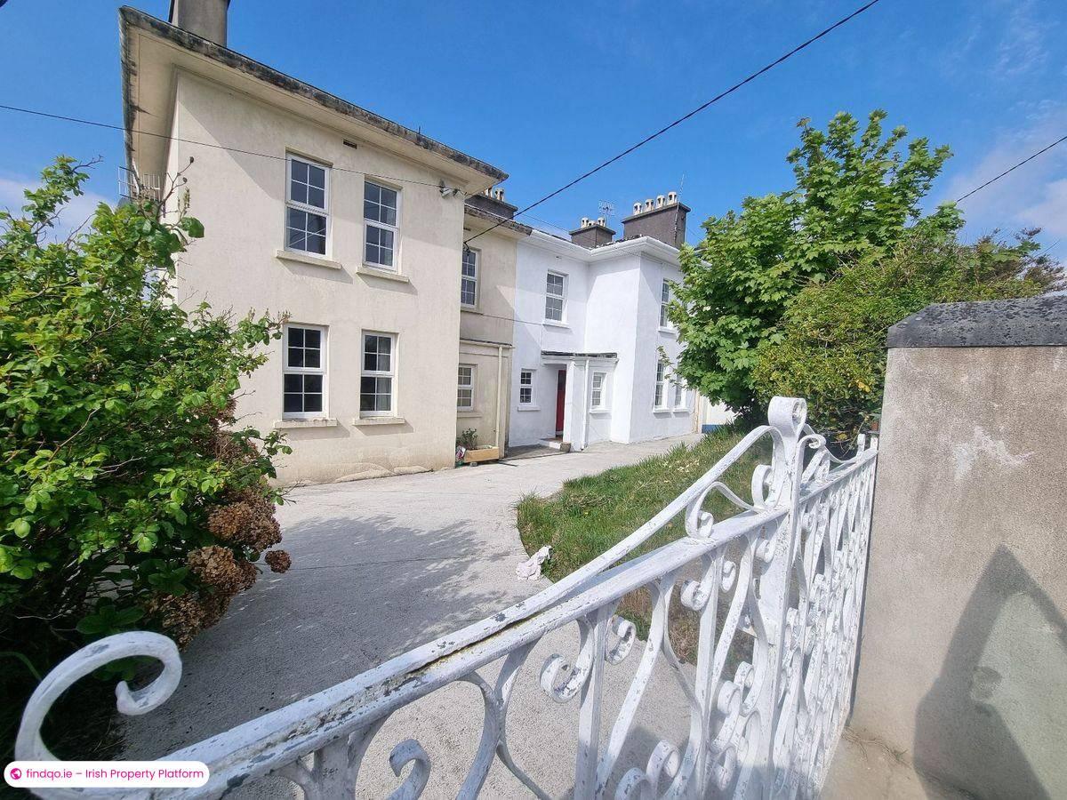 Terraced house for Sale in Beara, Cork