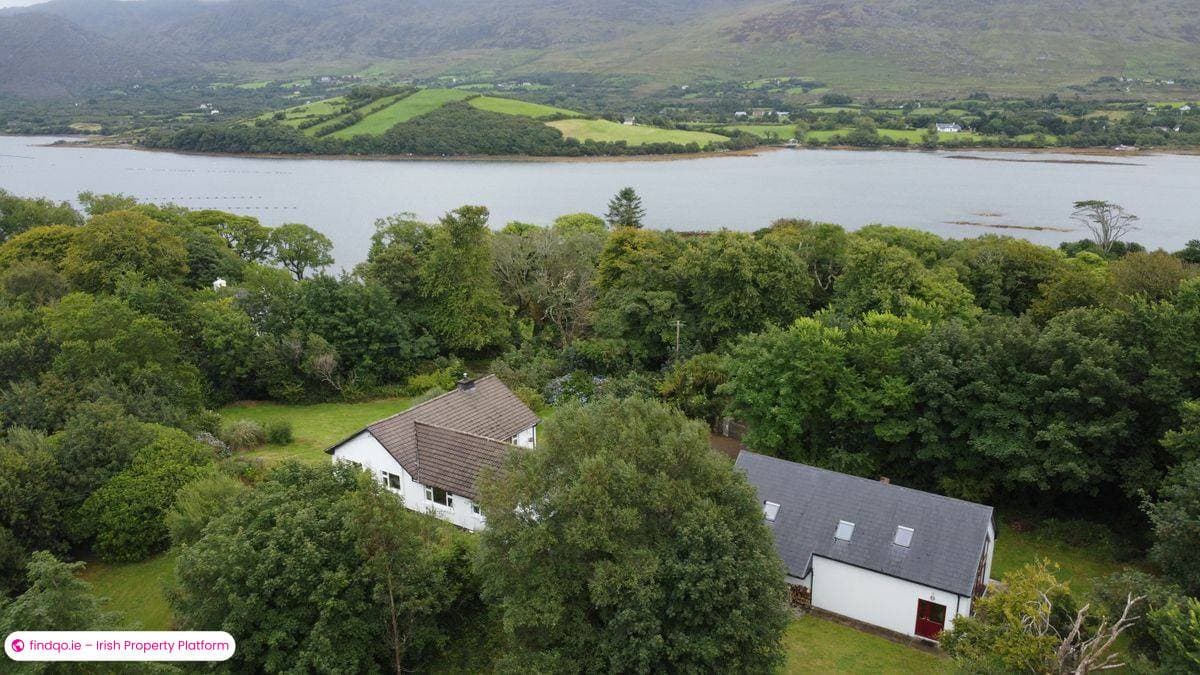 Detached house for Sale in Beara, Cork