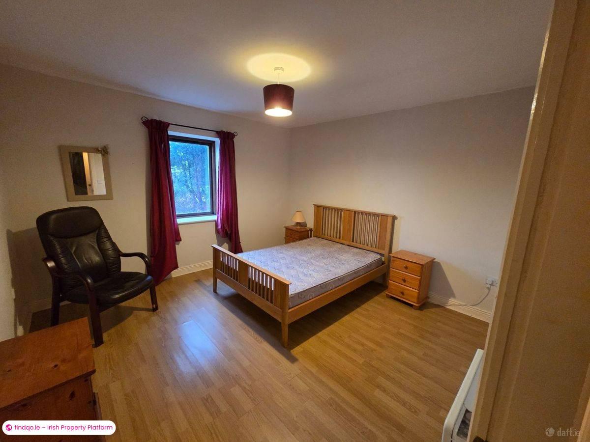 2 Bedroom Apartment for Rent in Beara, Cork