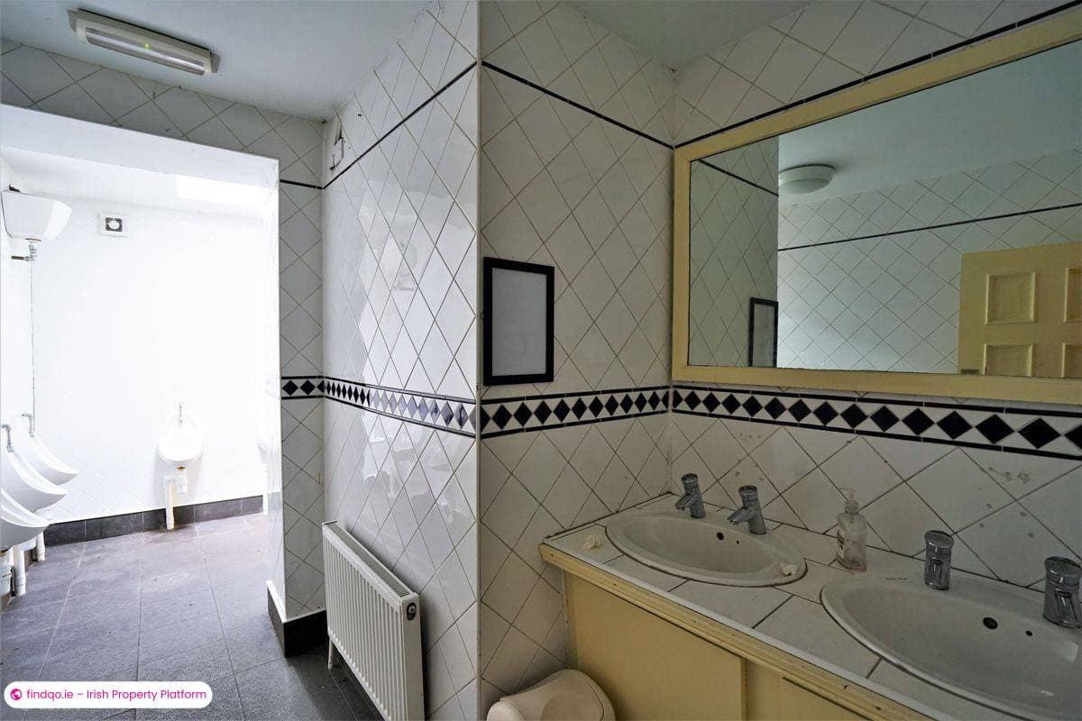 Restaurant / Bar / Hotel for Sale in Waterford City Centre, Waterford