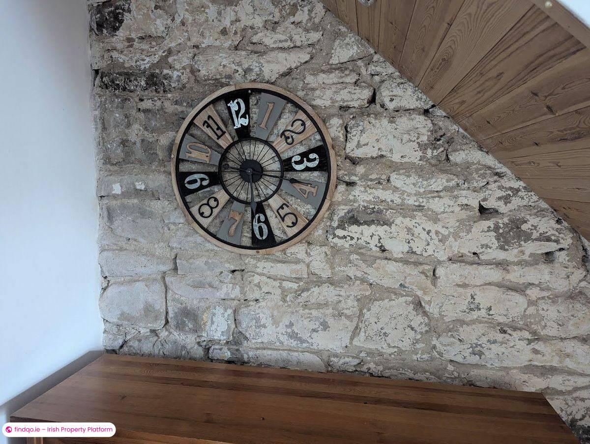 Detached house for Sale in Scarriff, Clare