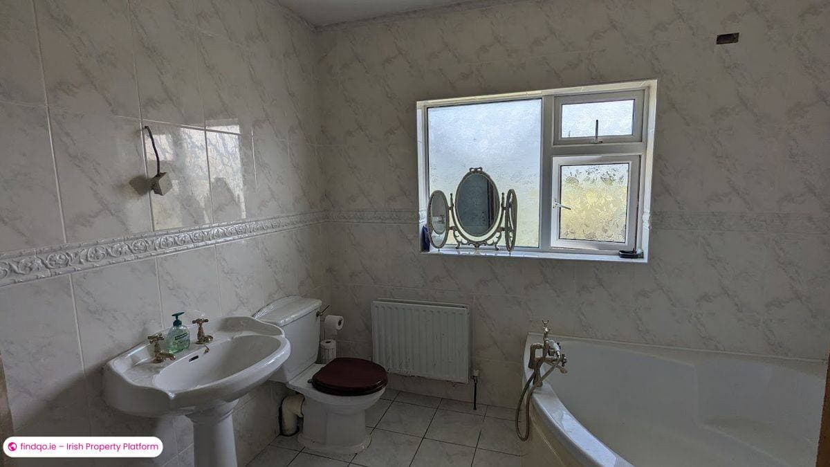 Detached house for Sale in Nenagh, Tipperary