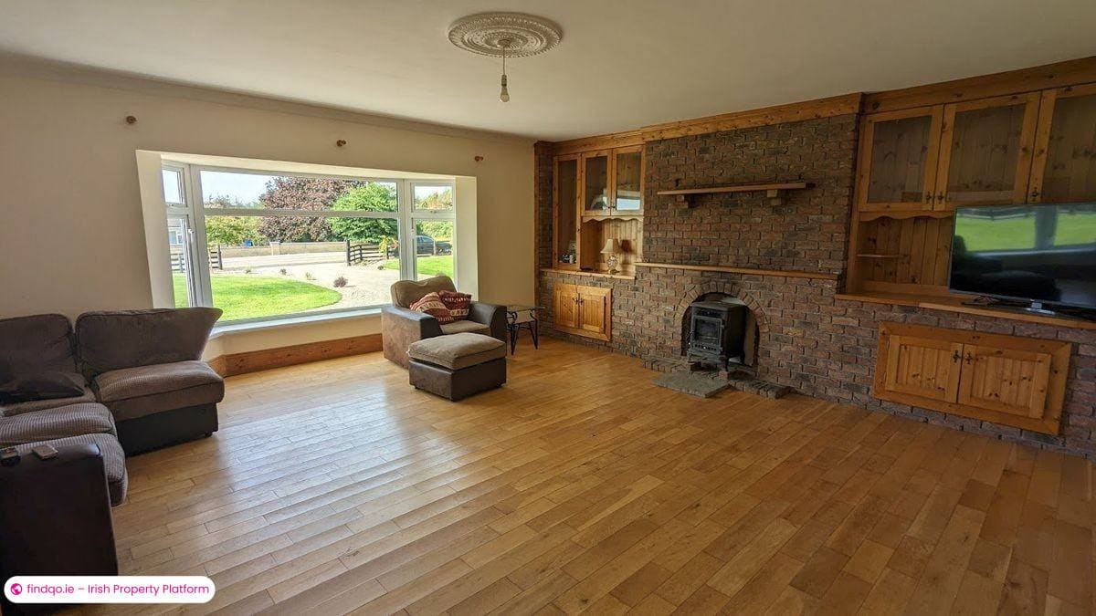 Detached house for Sale in Nenagh, Tipperary