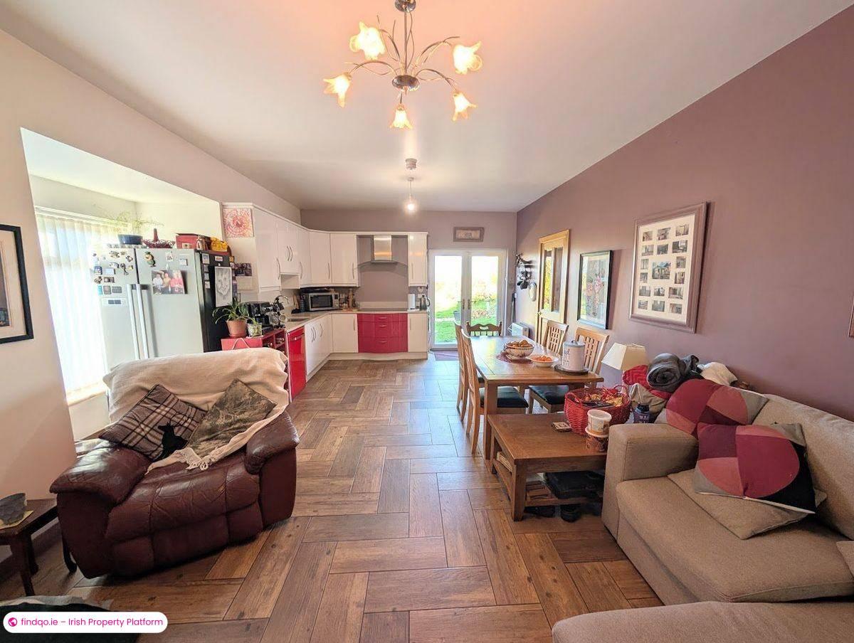 Detached house for Sale in Nenagh, Tipperary