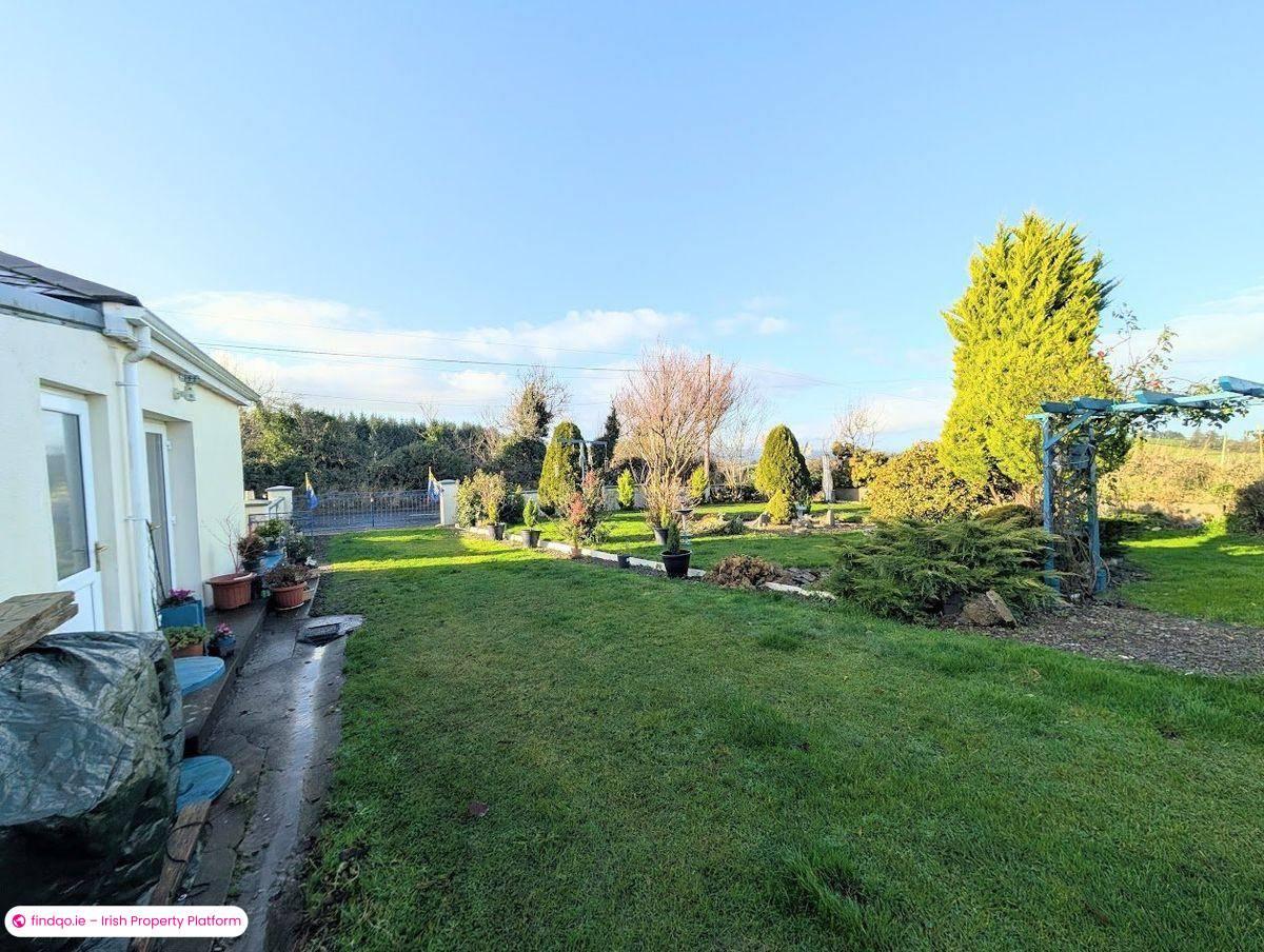 Detached house for Sale in Nenagh, Tipperary