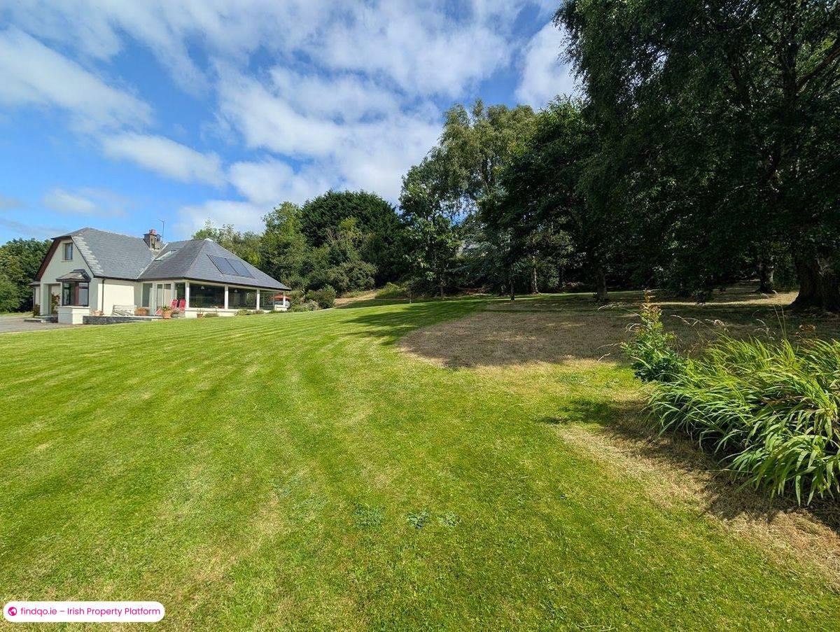 Detached house for Sale in Nenagh, Tipperary