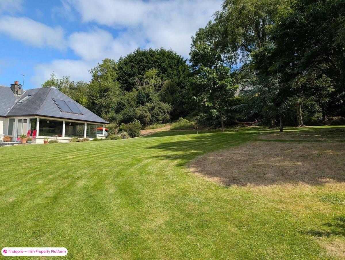 Detached house for Sale in Nenagh, Tipperary