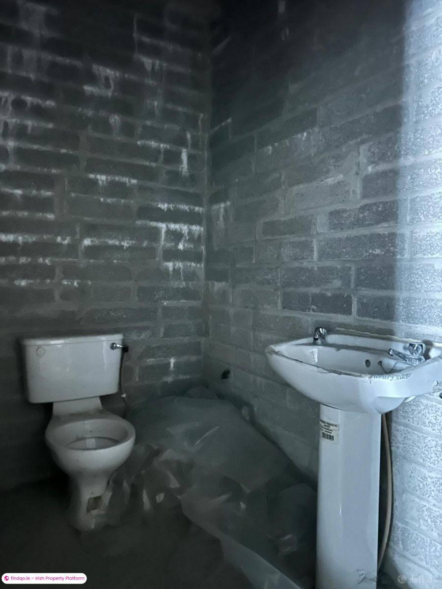 Industrial Unit for Sale in Ballaghaderreen, Roscommon