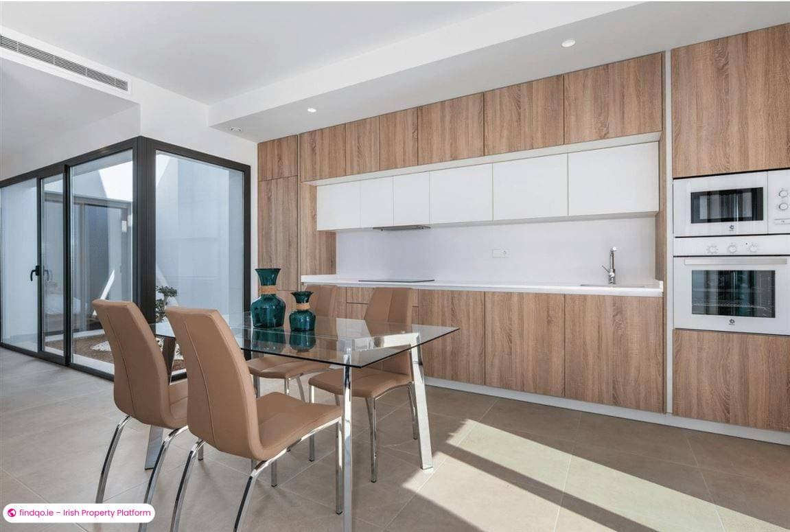 Semi-detached house for Sale Outside Ireland