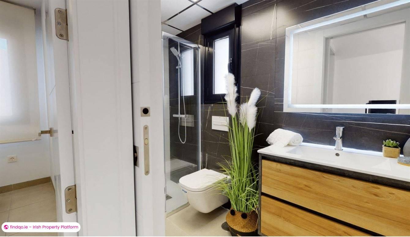 Semi-detached house for Sale Outside Ireland