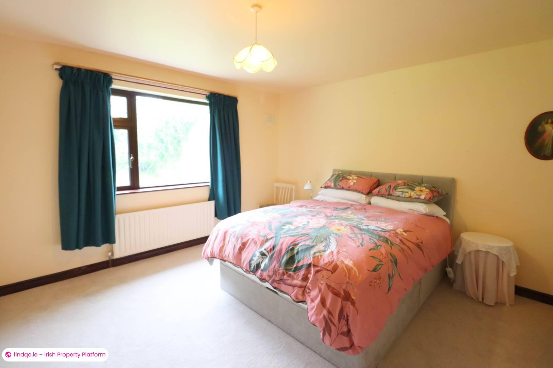 Bungalow for Sale in Kilcolgan, Galway