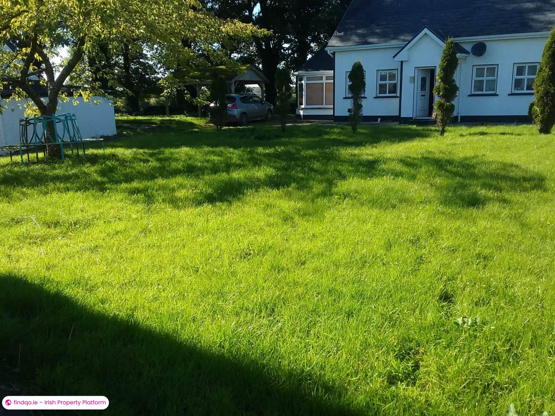 Detached house for Sale in Tuam, Galway