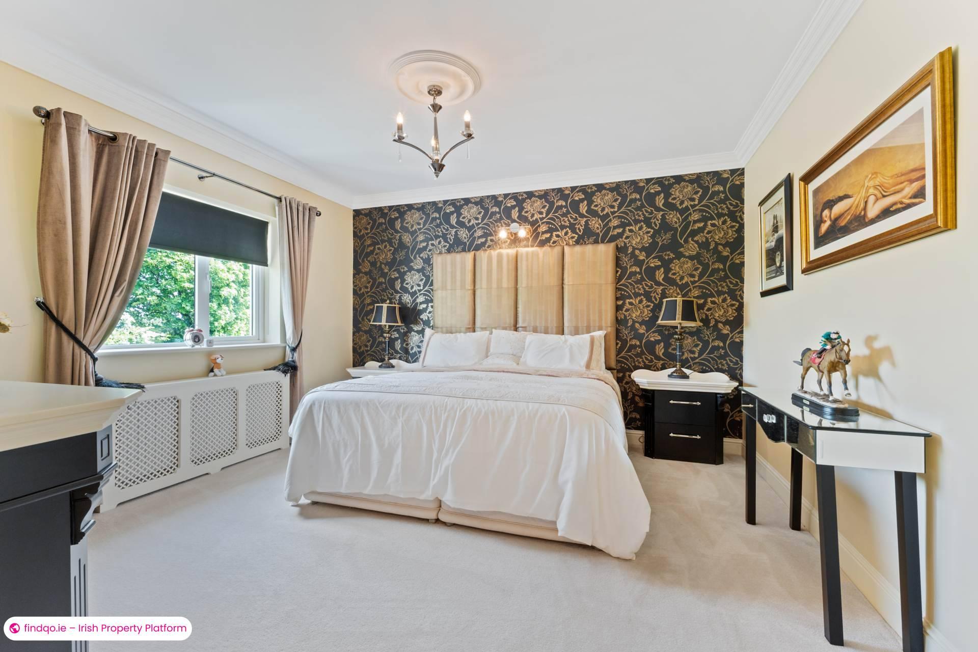 Detached house for Sale in Knock, Clare