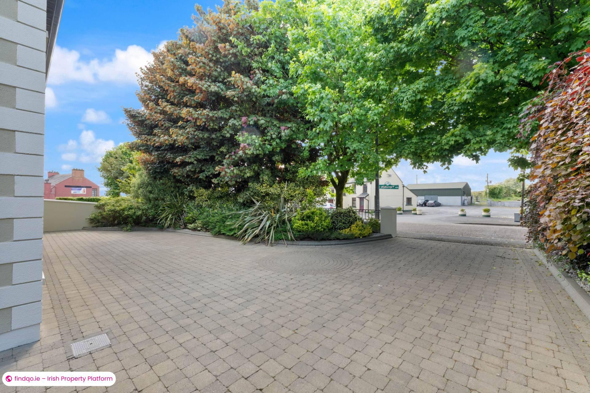 Detached house for Sale in Knock, Clare