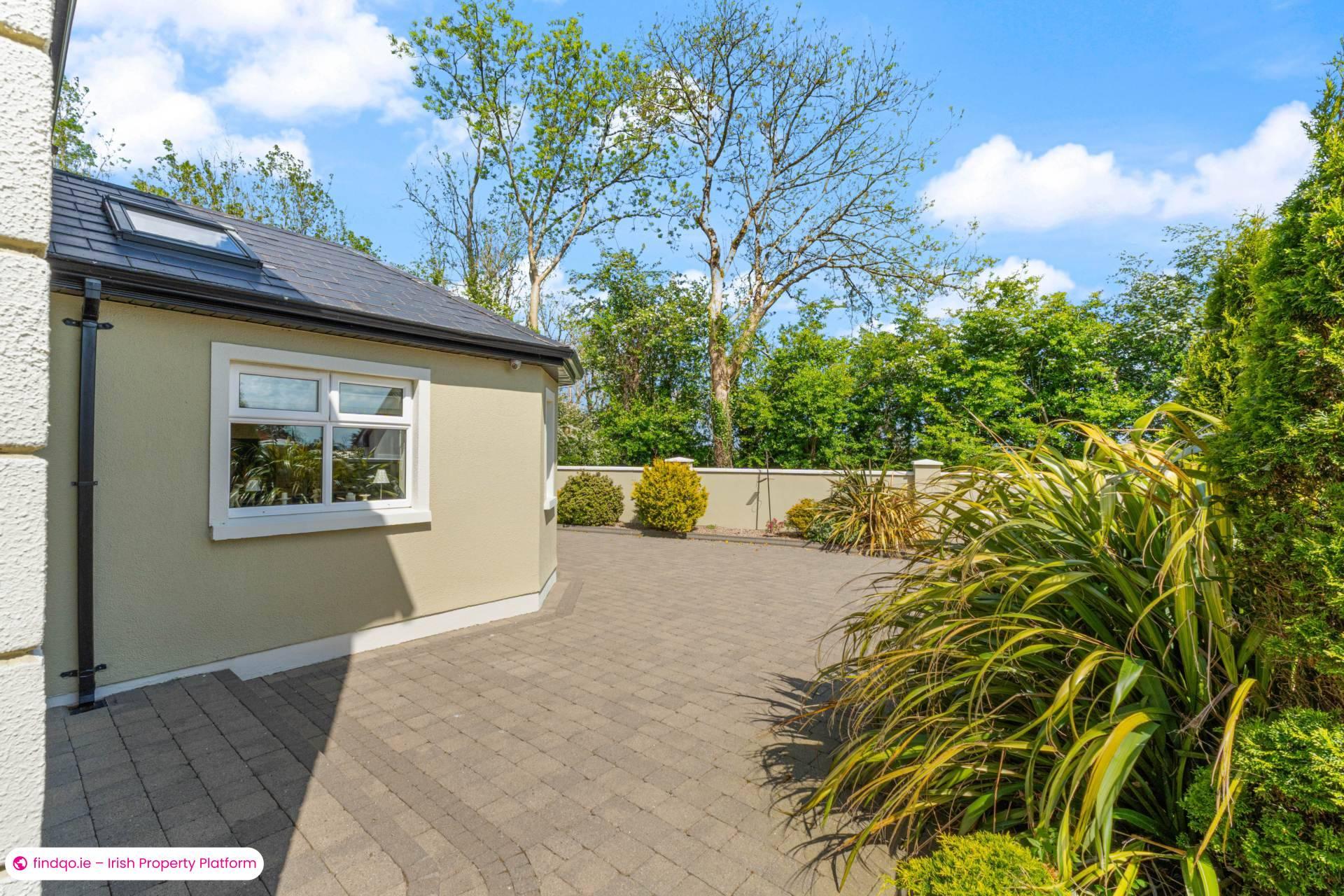 Detached house for Sale in Knock, Clare