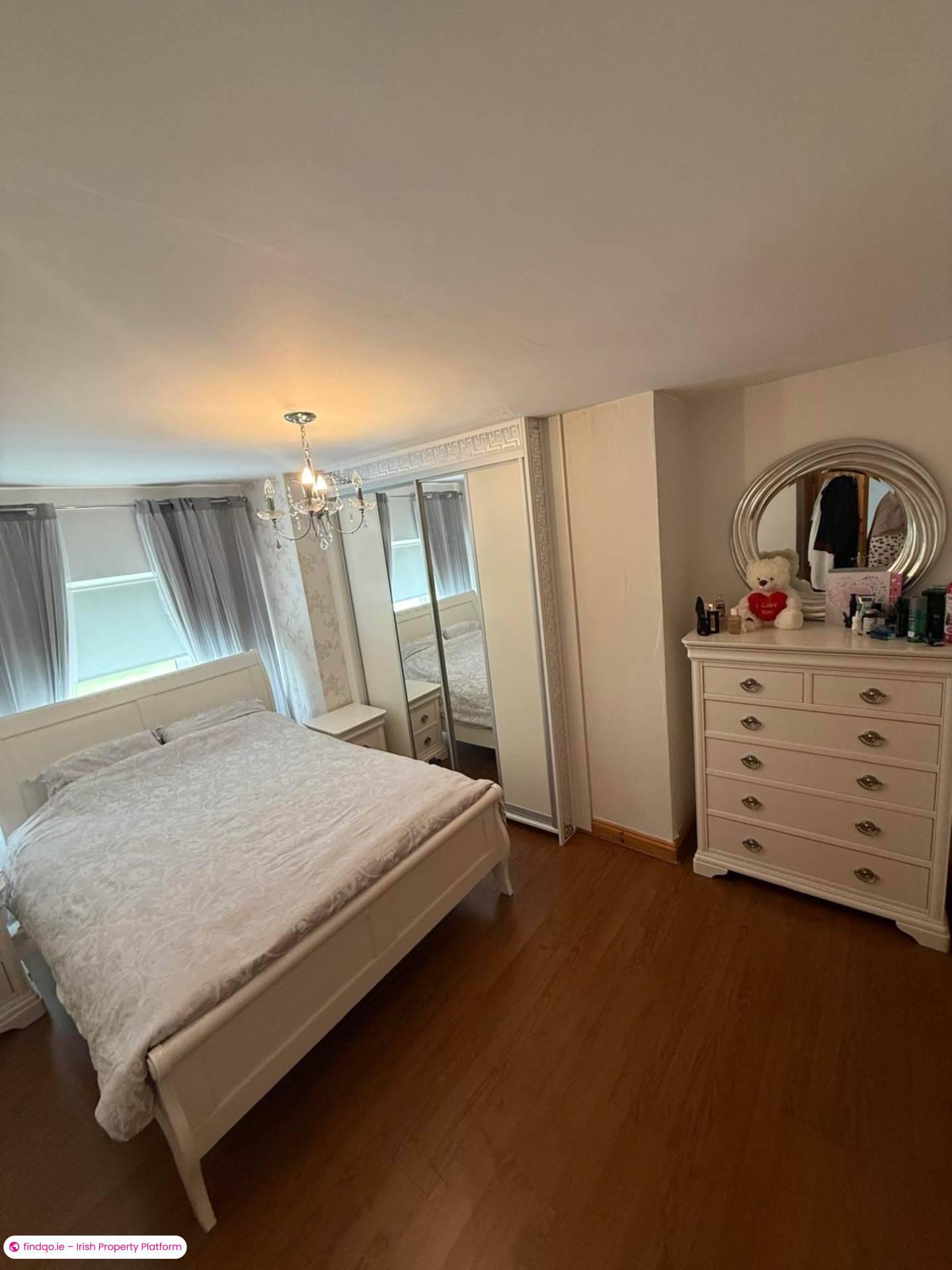 Semi-detached house for Sale in Ballyhaunis, Mayo