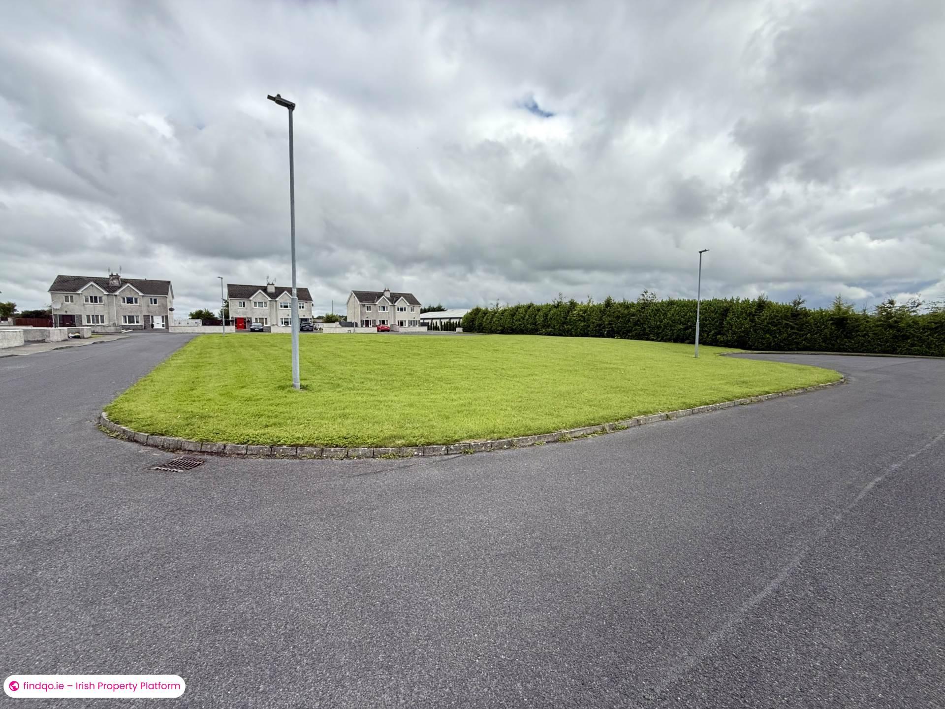 Semi-detached house for Sale in Ballyhaunis, Mayo