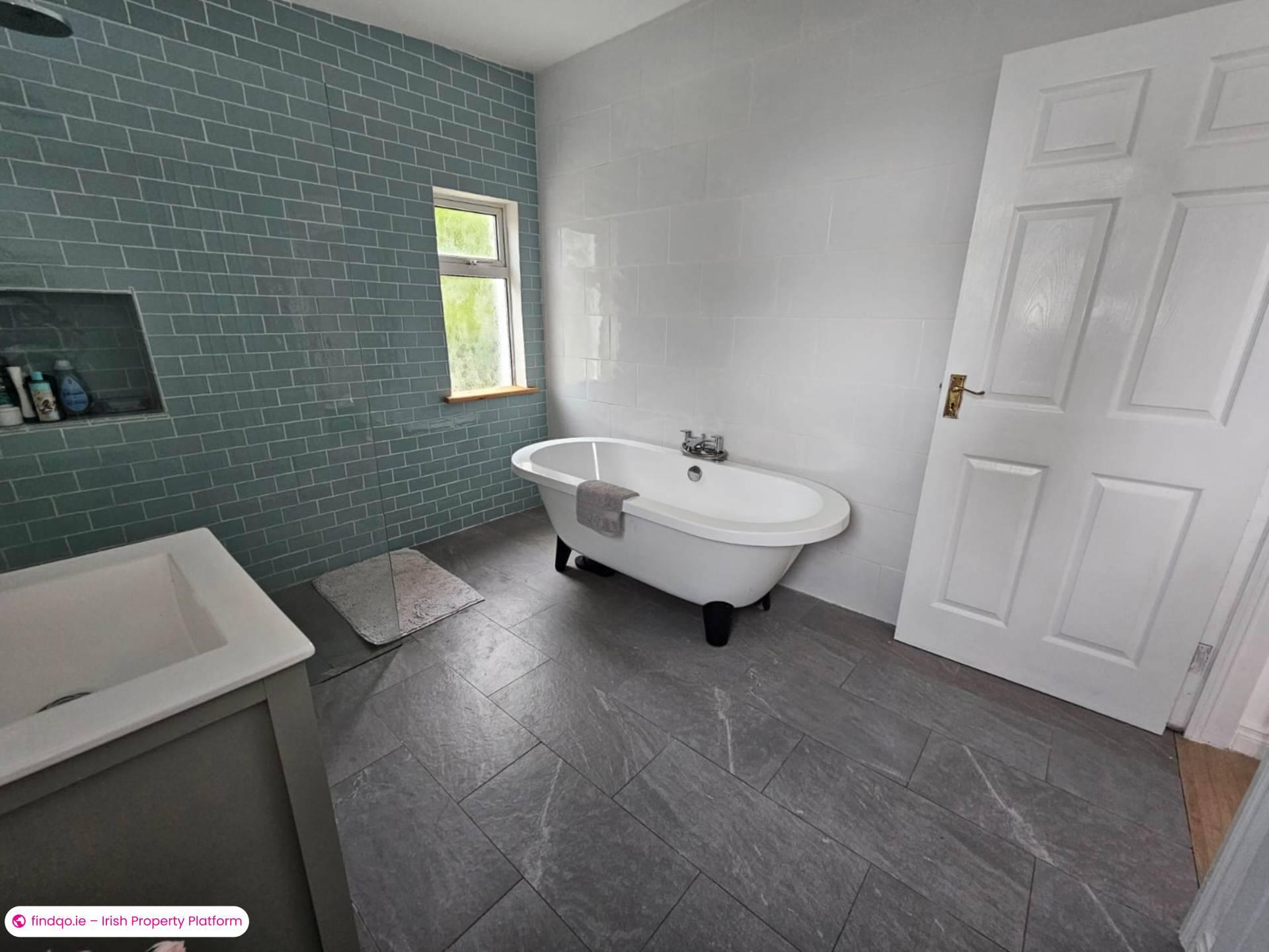 Bungalow for Sale in Ballyhaunis, Mayo