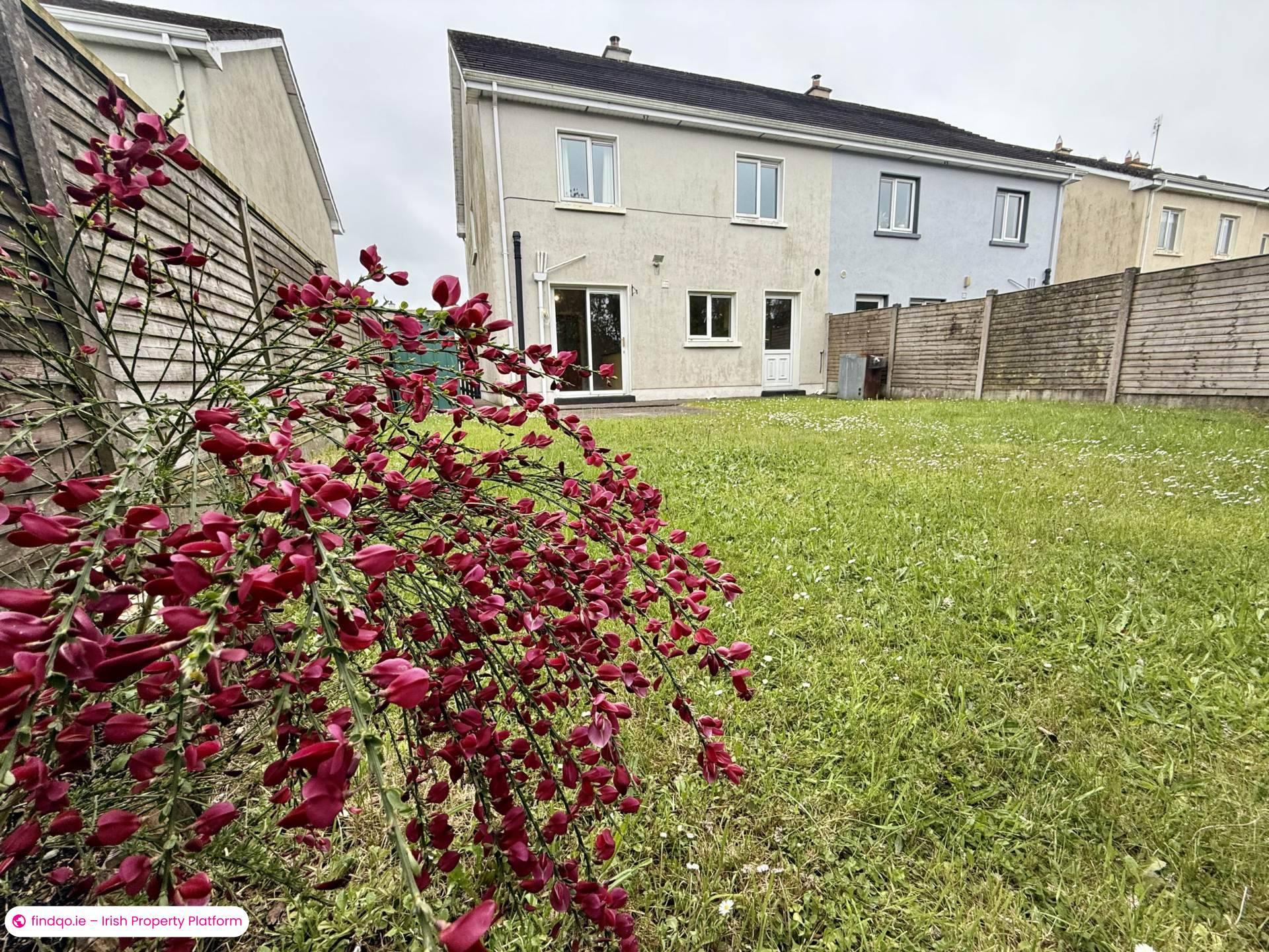 Semi-detached house for Sale in Ballyhaunis, Mayo