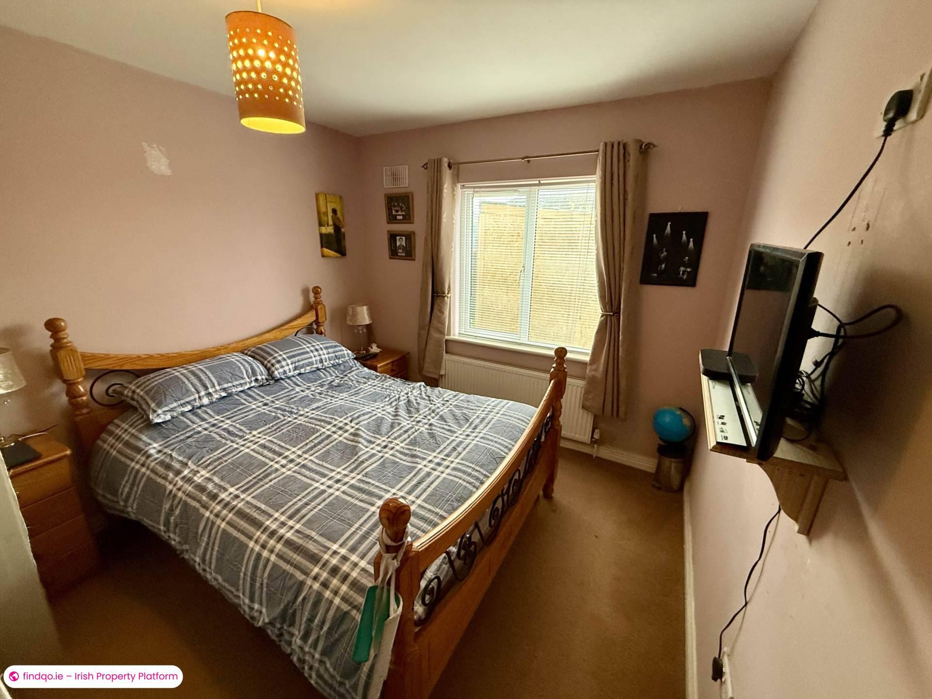 Semi-detached house for Sale in Cloonfad, Roscommon