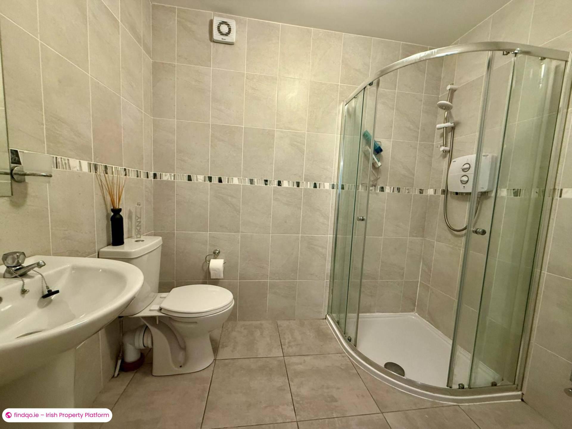 Semi-detached house for Sale in Knock, Clare