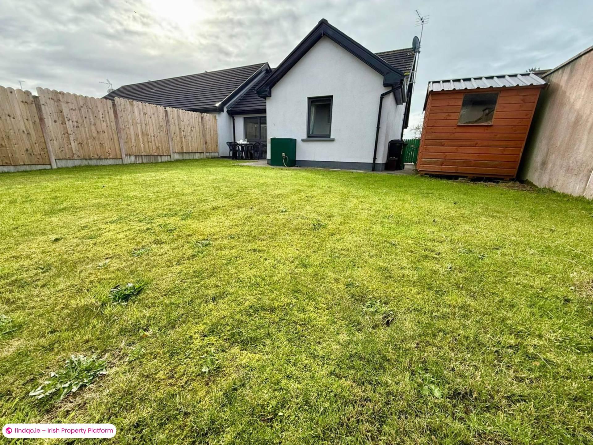 Semi-detached house for Sale in Knock, Clare