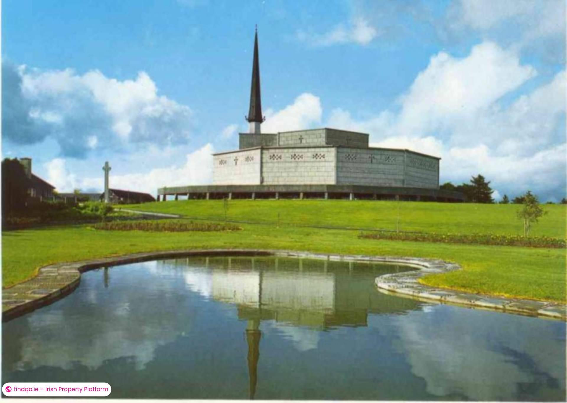 Semi-detached house for Sale in Knock, Clare