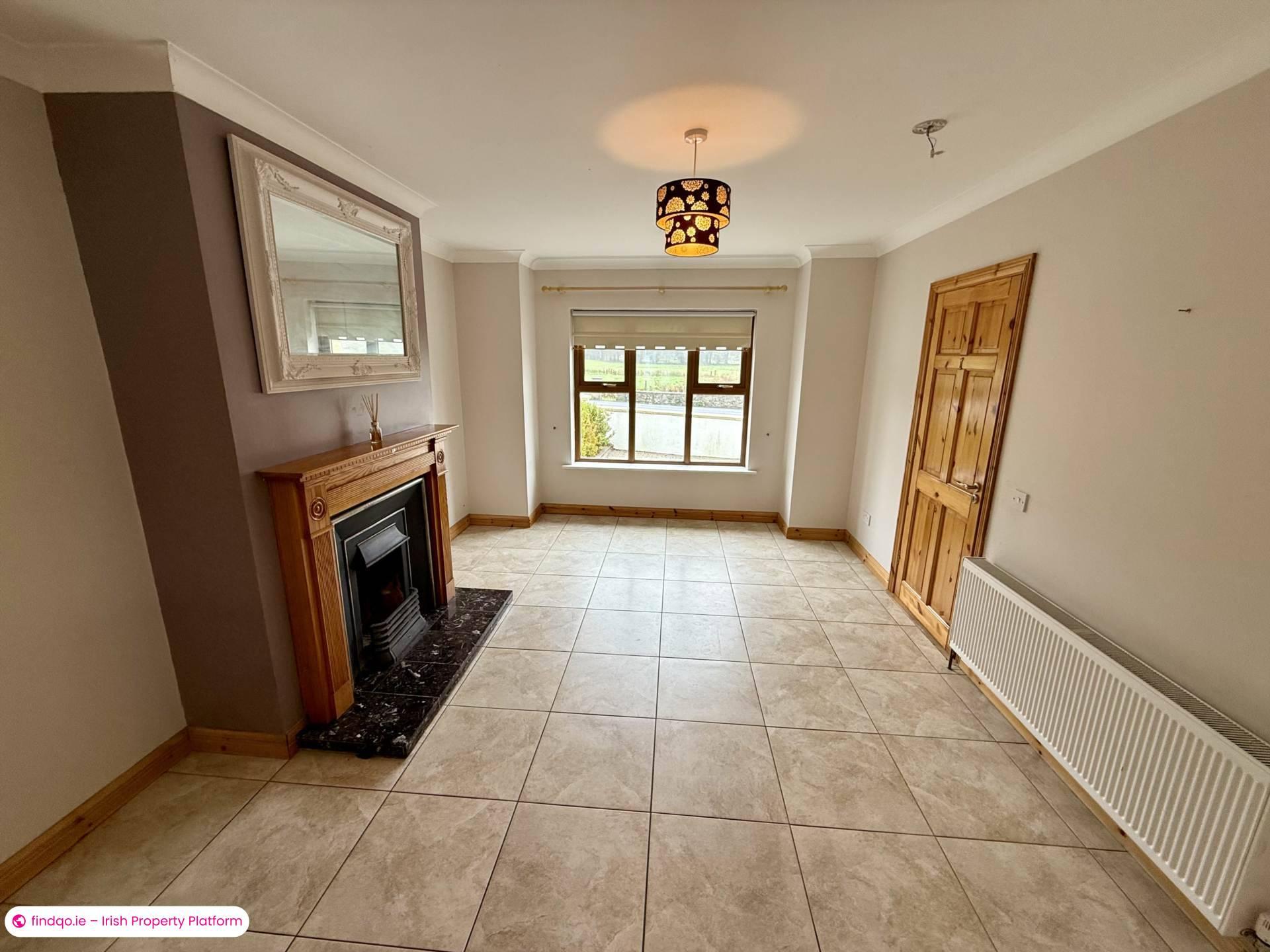 Semi-detached house for Sale in Ballaghaderreen, Roscommon