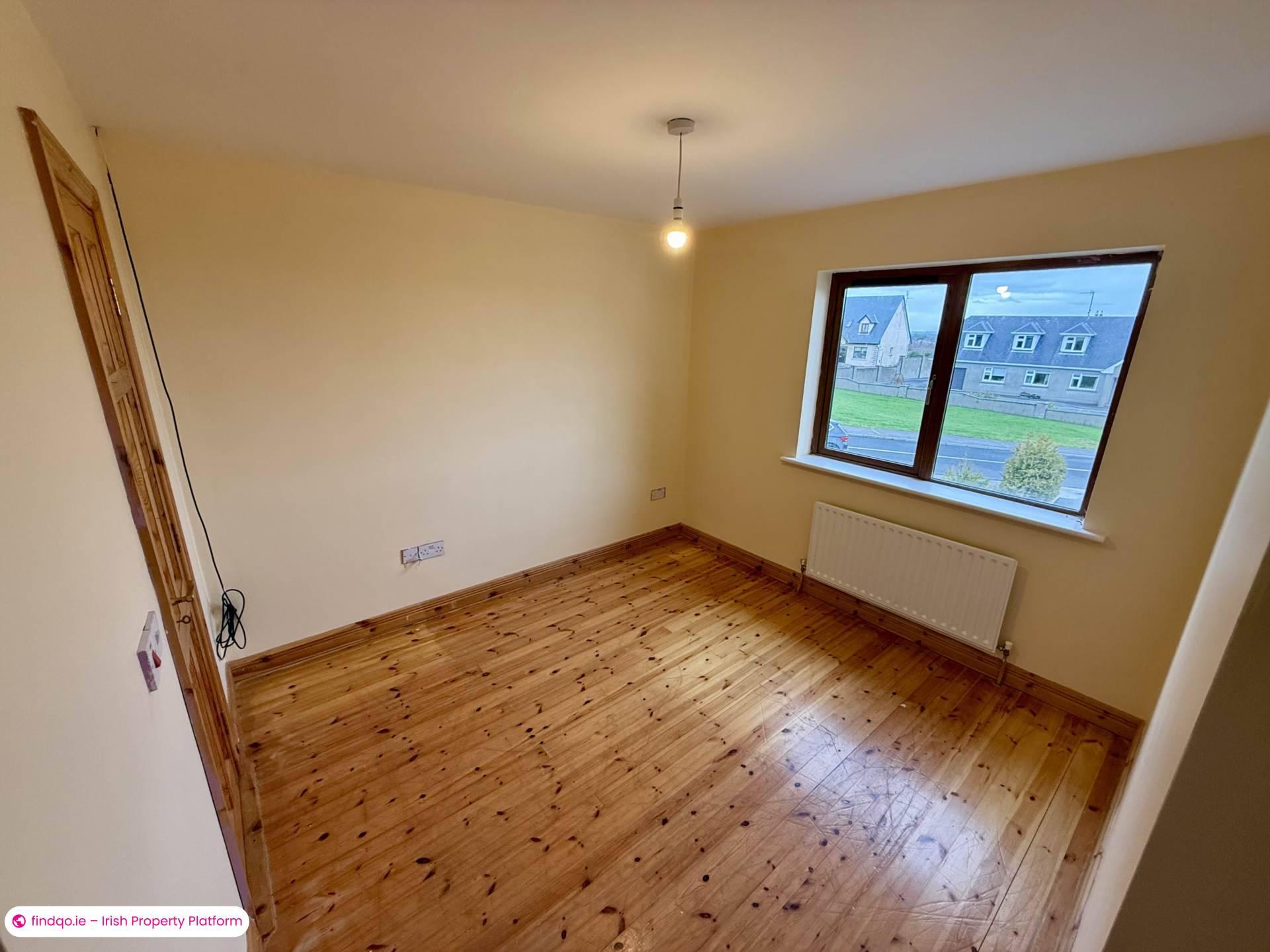 Terraced house for Sale in Knock, Clare