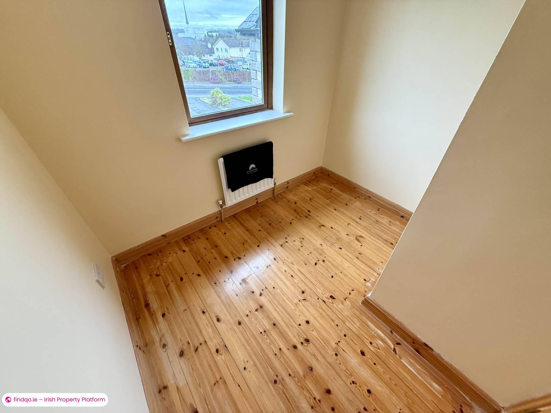 Terraced house for Sale in Knock, Clare