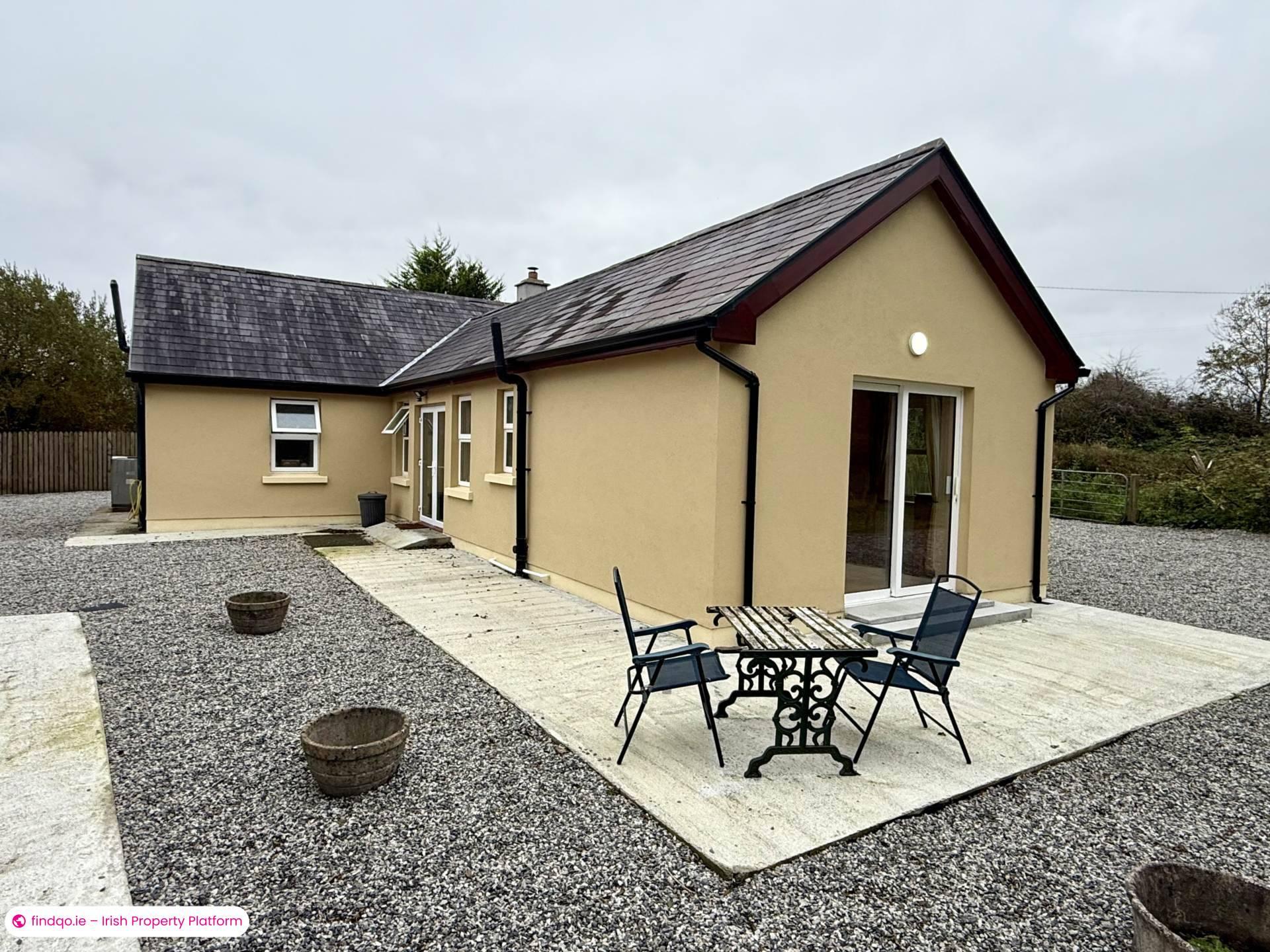 Detached house for Sale in Knock, Clare