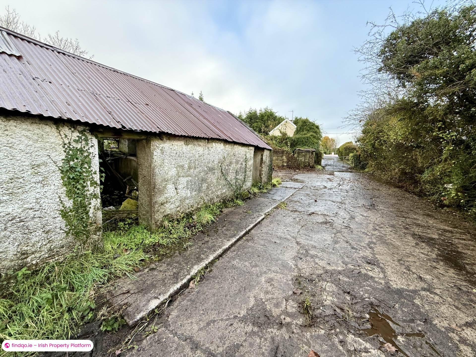 Detached house for Sale in Ballyhaunis, Mayo