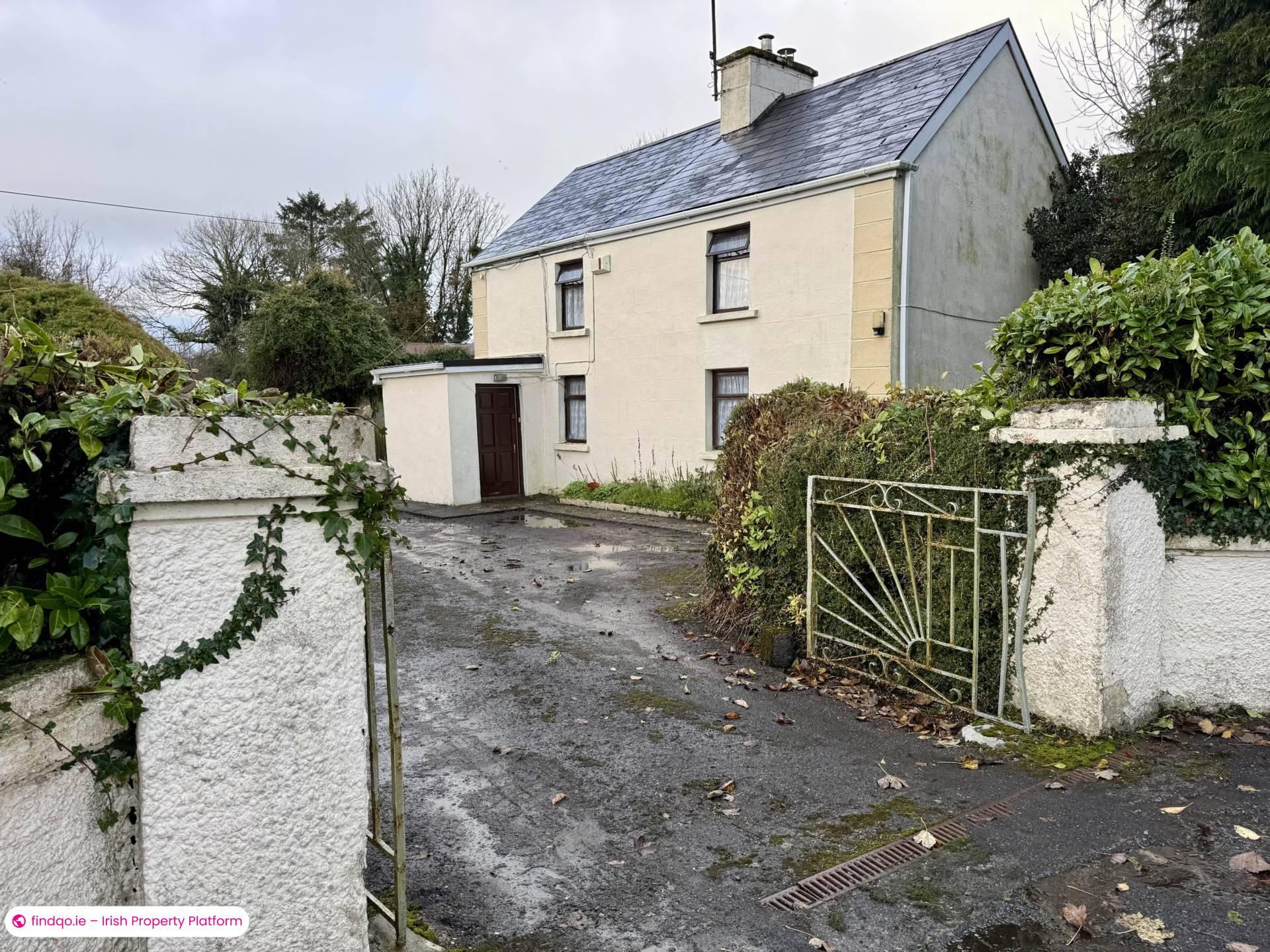 Detached house for Sale in Ballyhaunis, Mayo