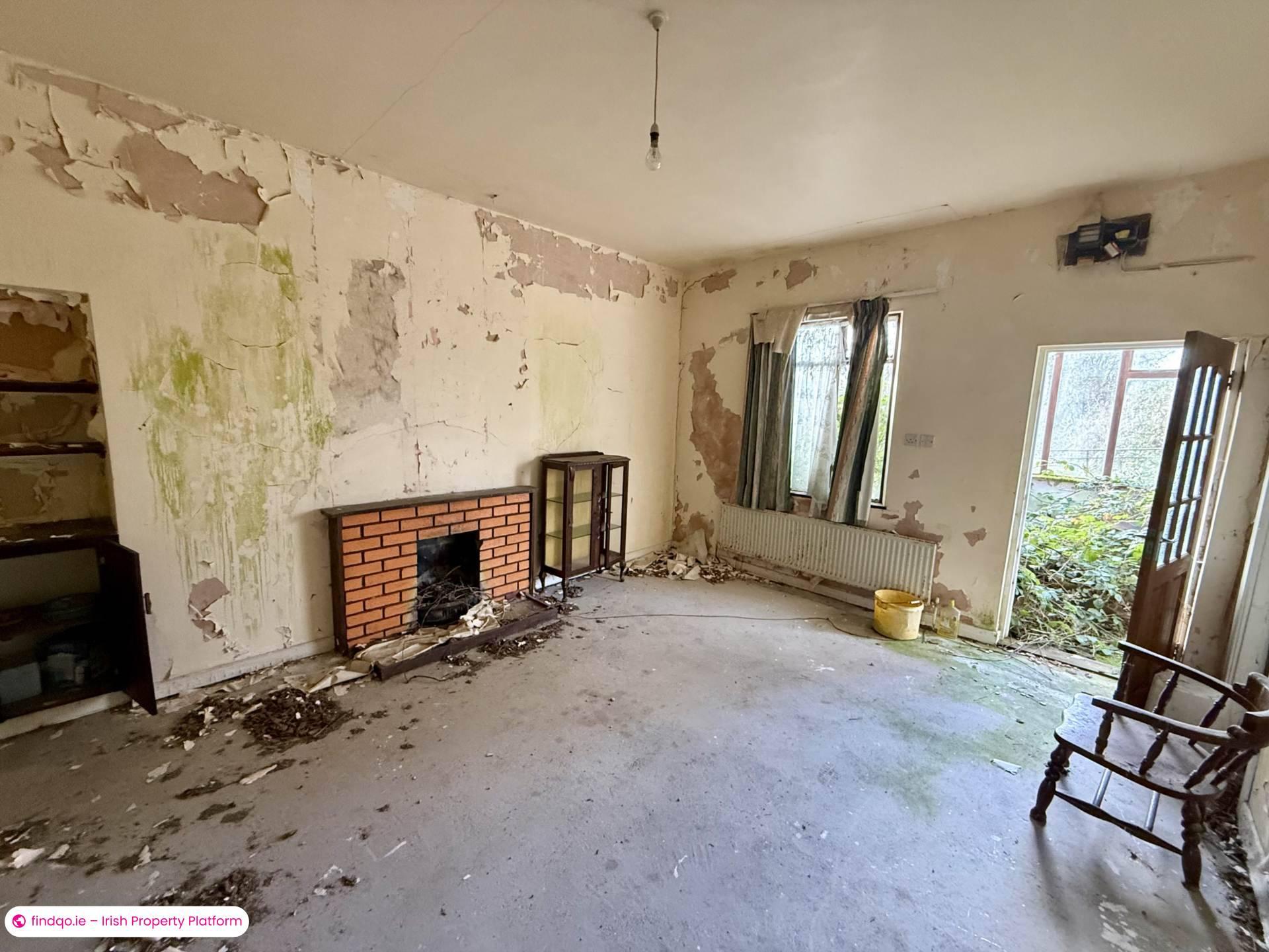 Detached house for Sale in Ballyhaunis, Mayo