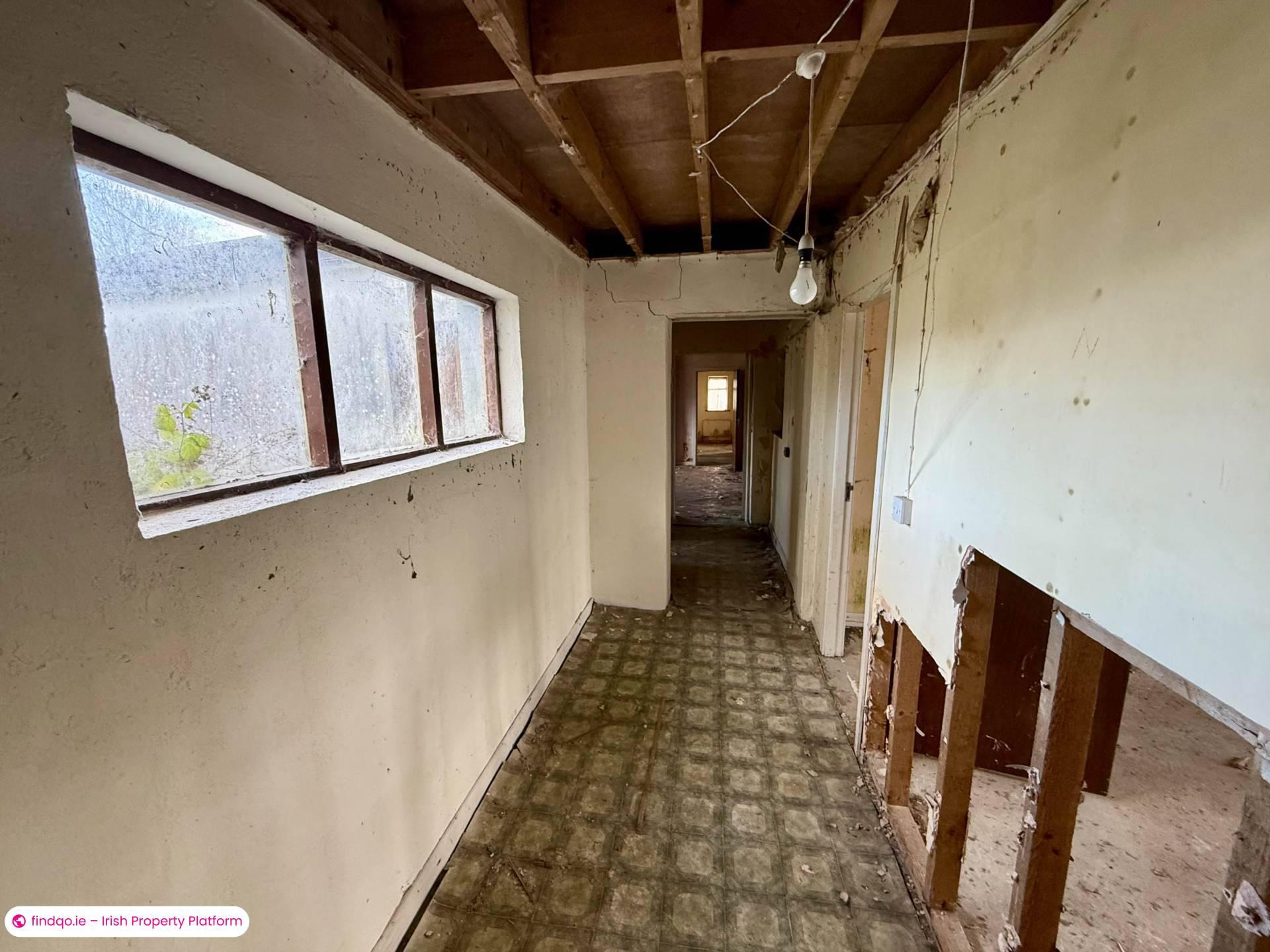 Detached house for Sale in Ballyhaunis, Mayo