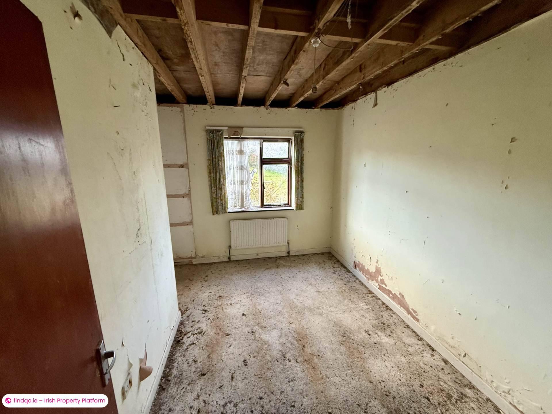 Detached house for Sale in Ballyhaunis, Mayo