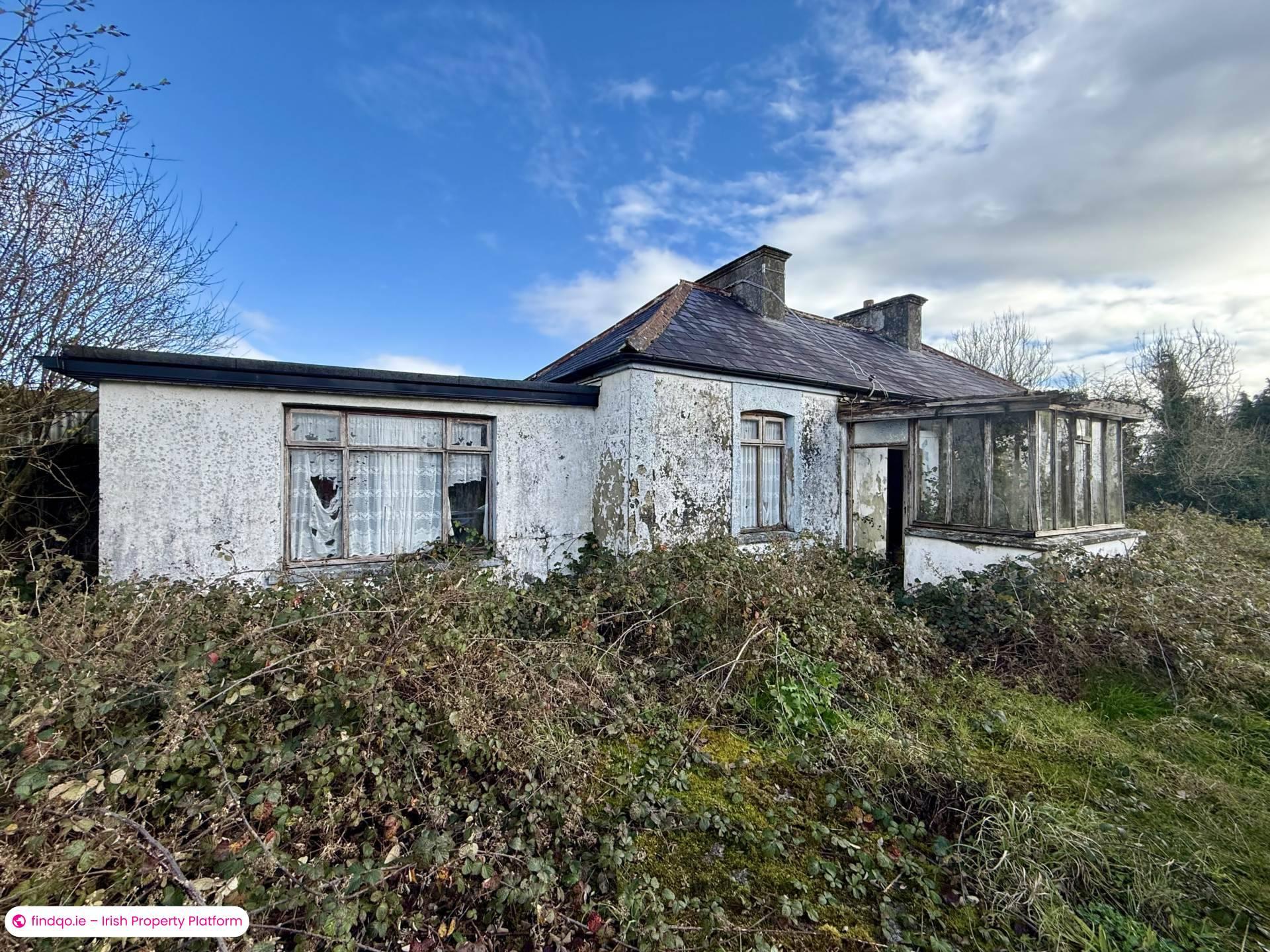 Detached house for Sale in Ballyhaunis, Mayo