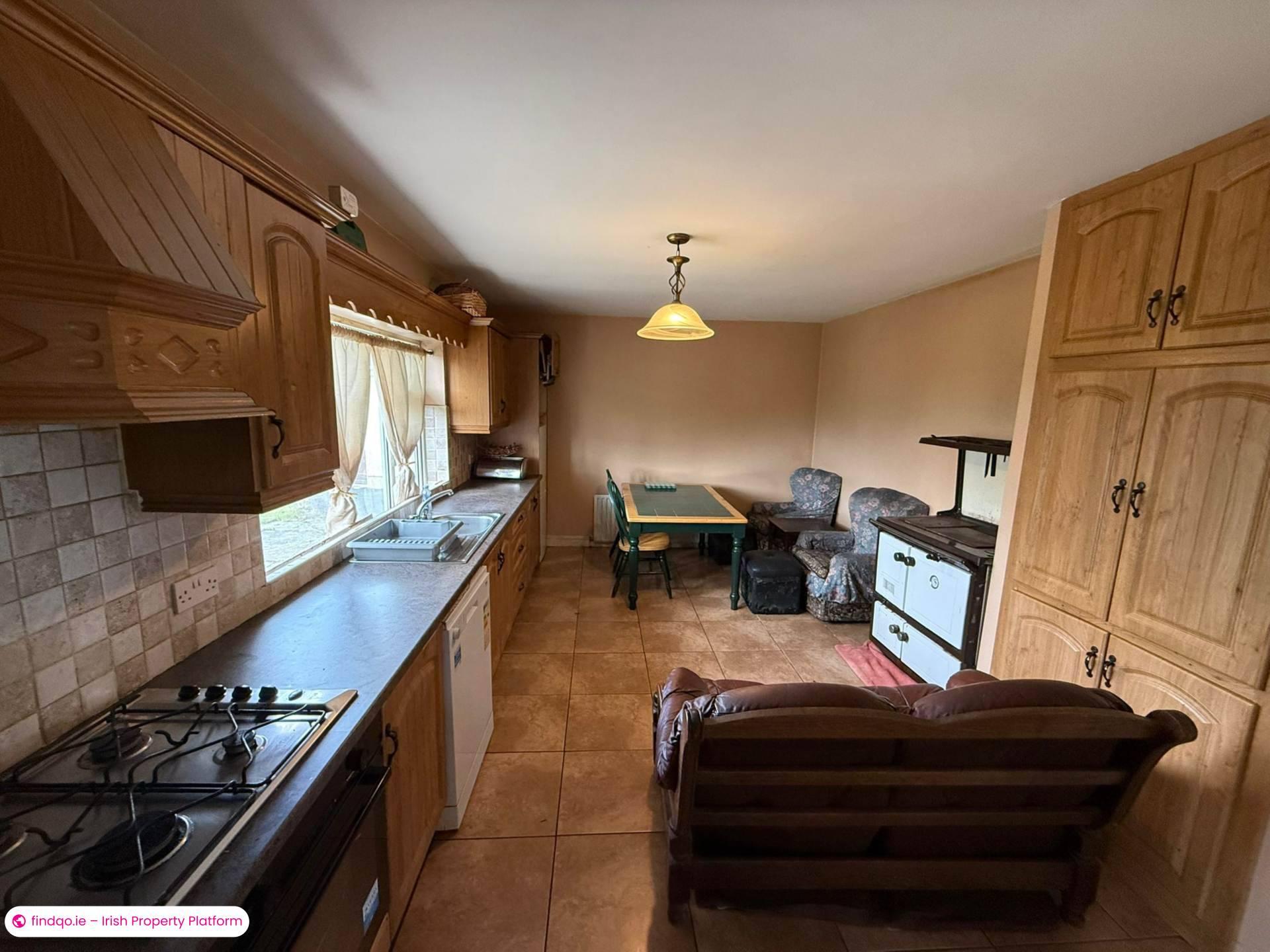 Detached house for Sale in Ballinlough, Cork