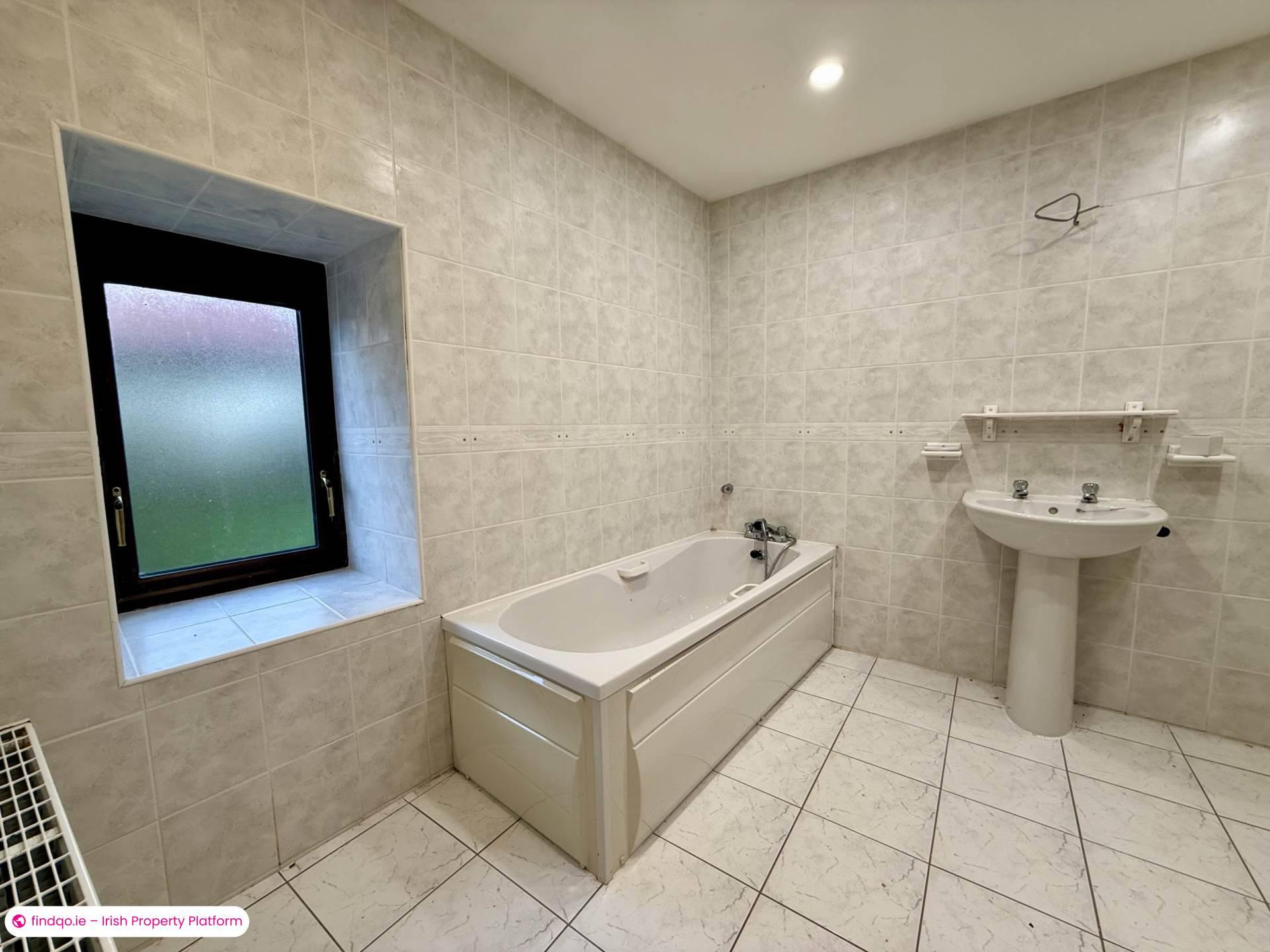 Detached house for Sale in Kilkelly, Mayo