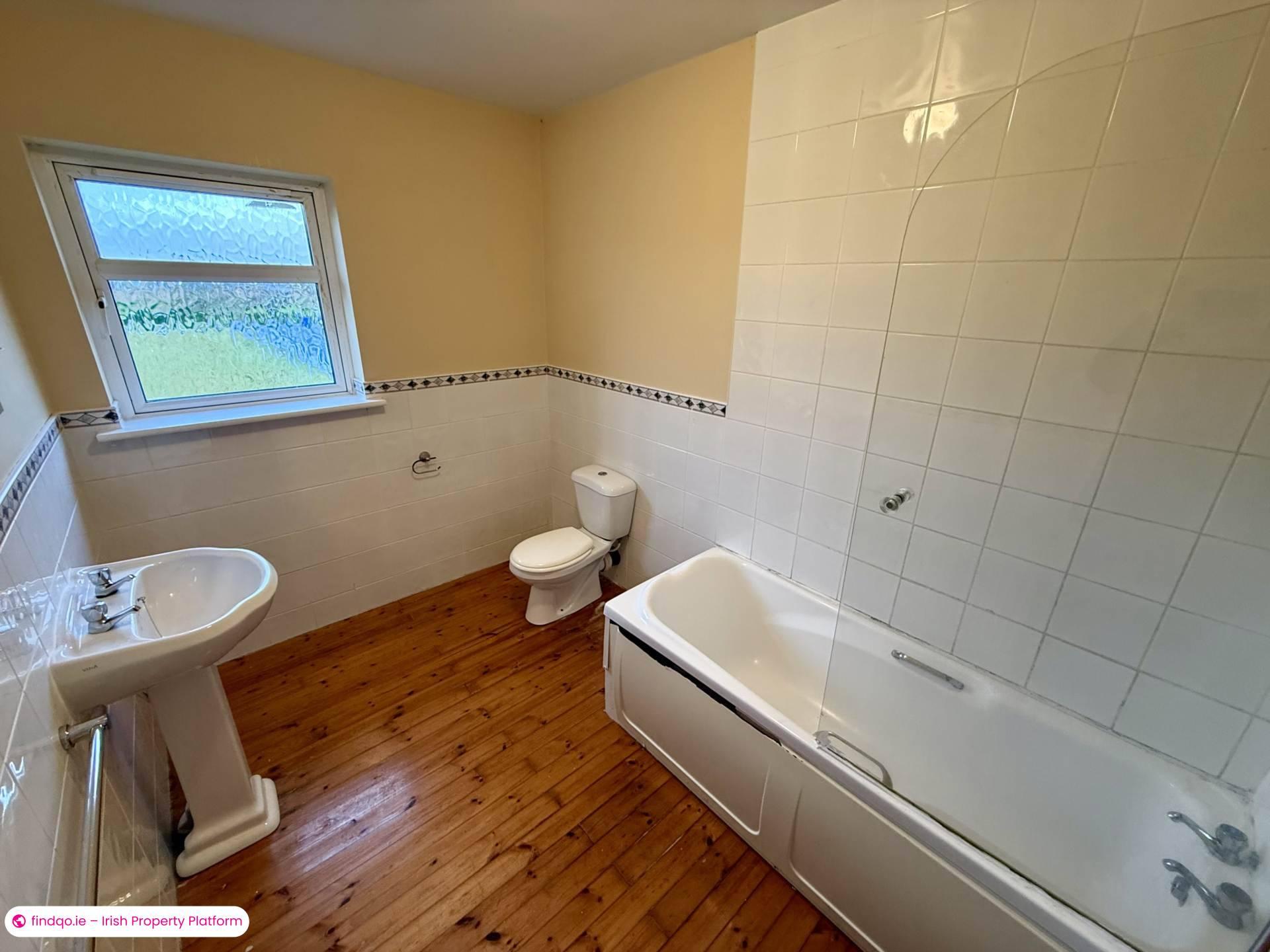 Semi-detached house for Sale in Cloonfad, Roscommon