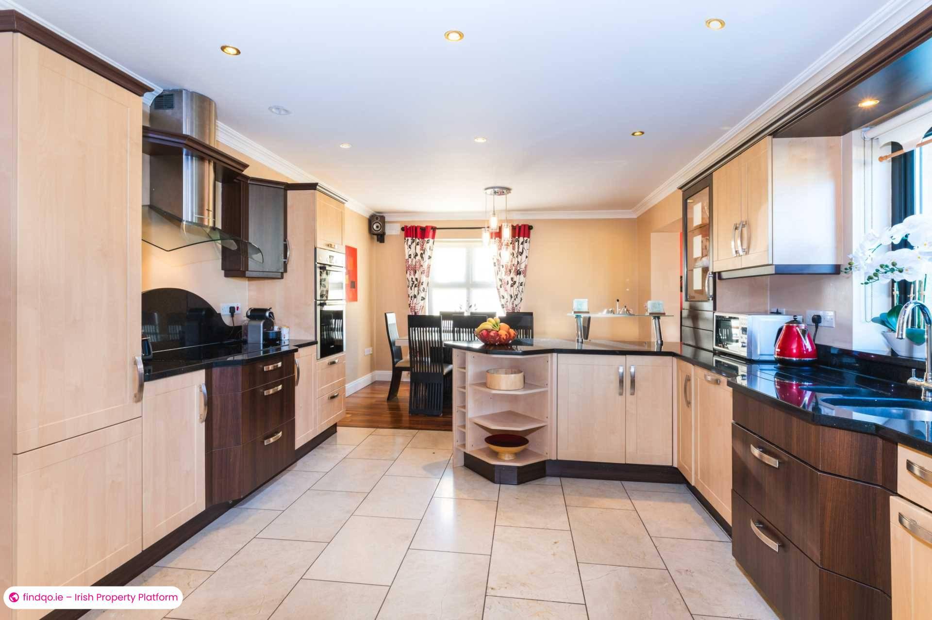 Detached house for Sale in Rosscahill, Galway