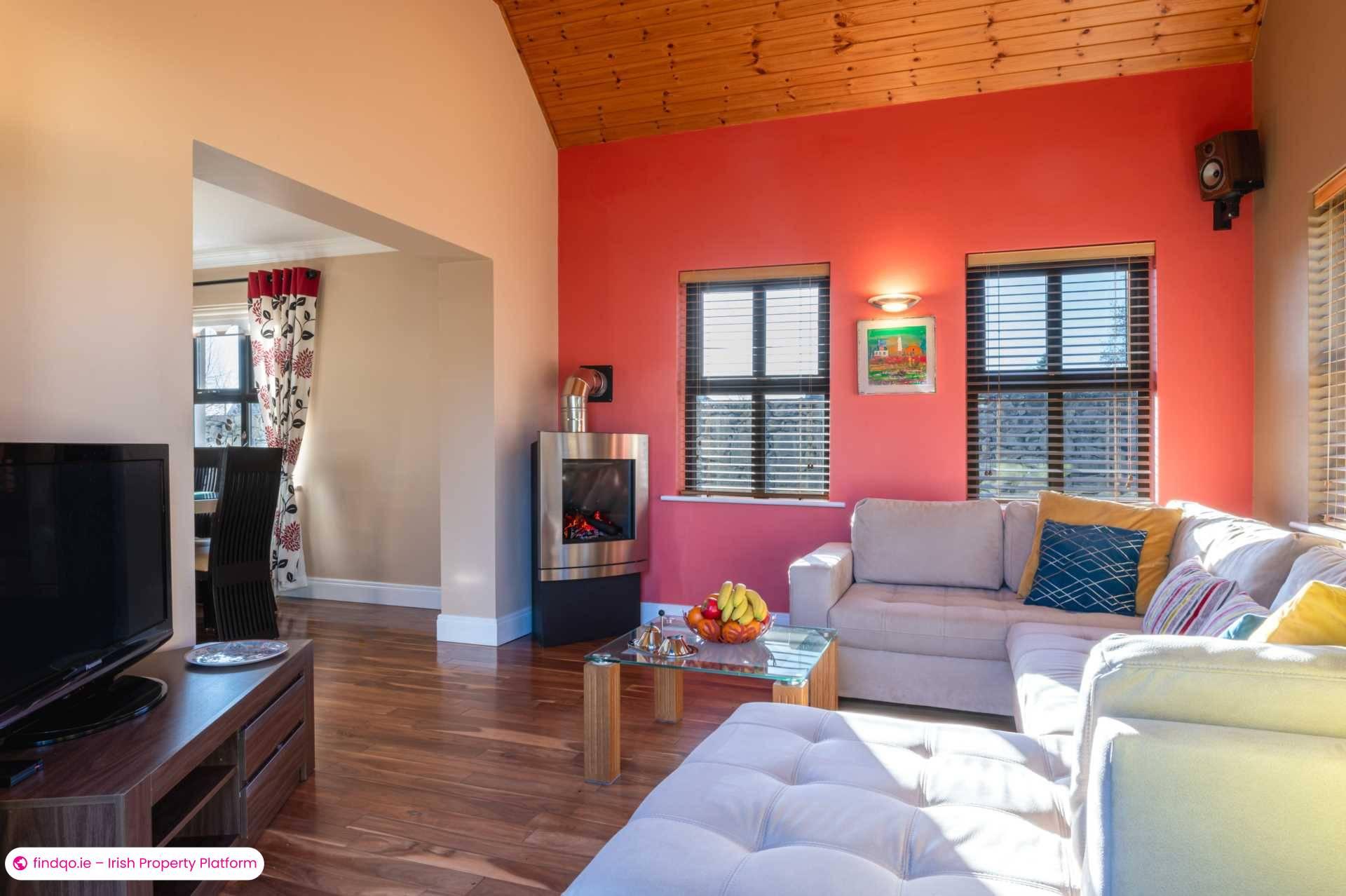 Detached house for Sale in Rosscahill, Galway