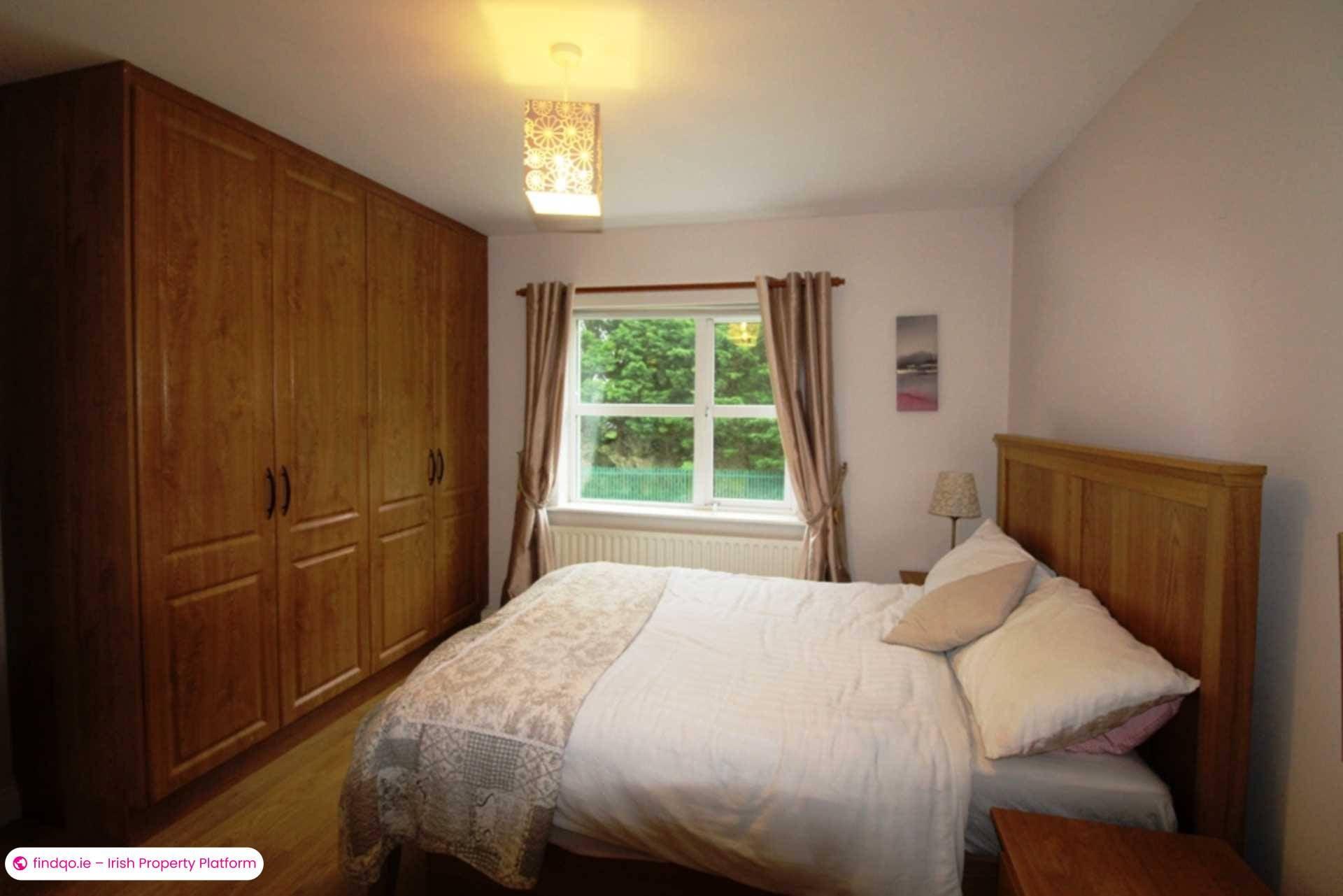 Detached house for Sale in Tuam, Galway