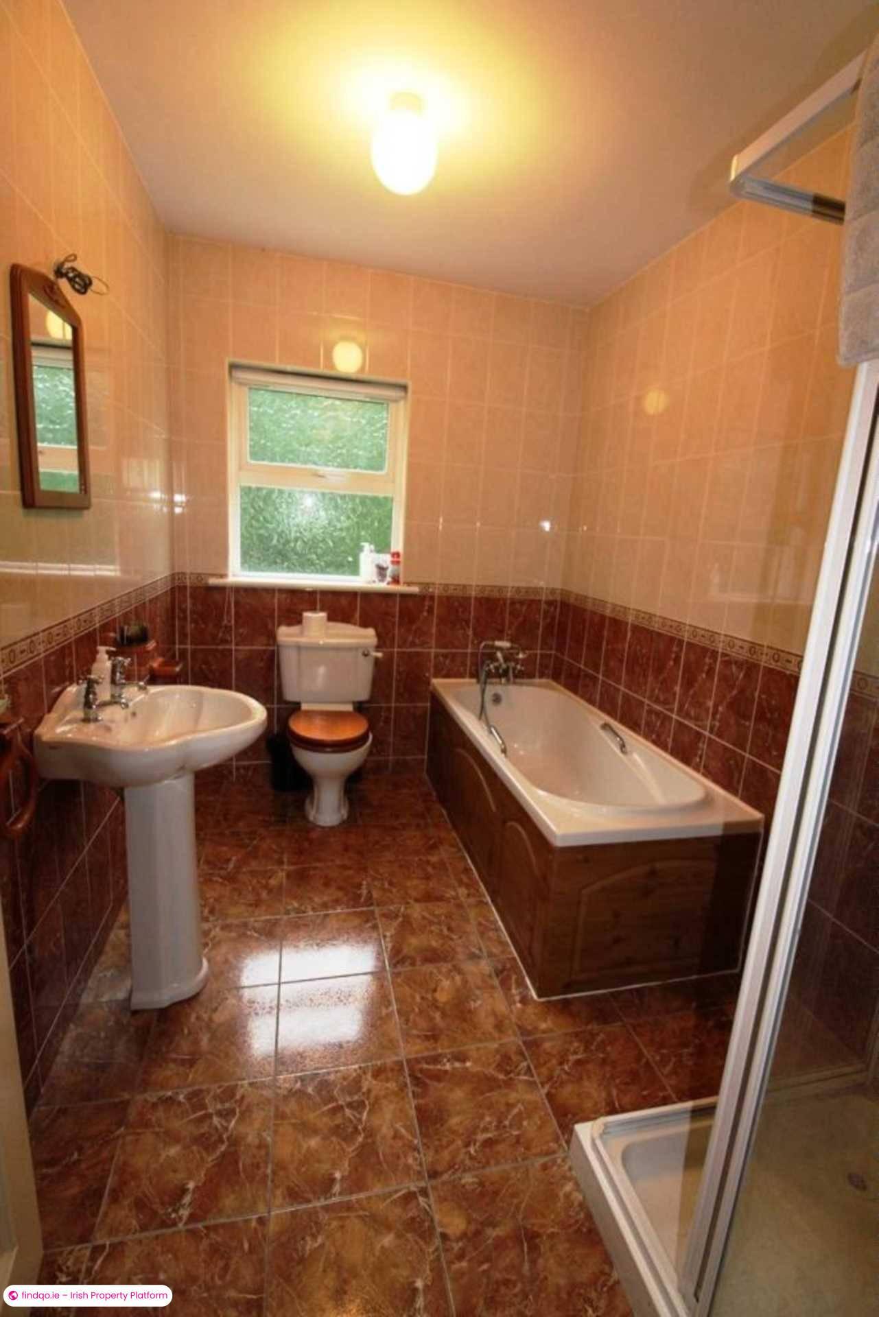 Detached house for Sale in Tuam, Galway